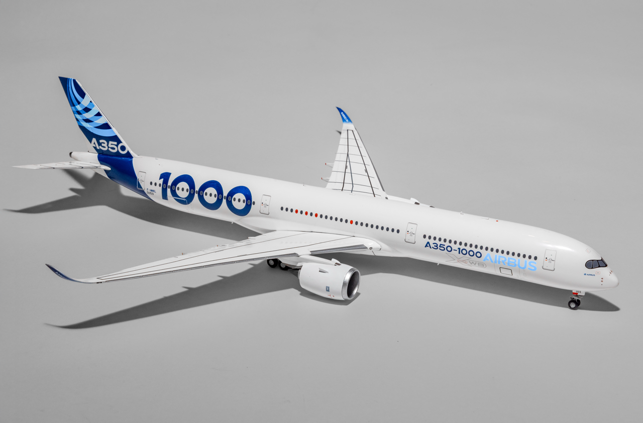 Herpa 1:200 House Colors Airbus A350-1000 F-WMIL Plastic 559171
