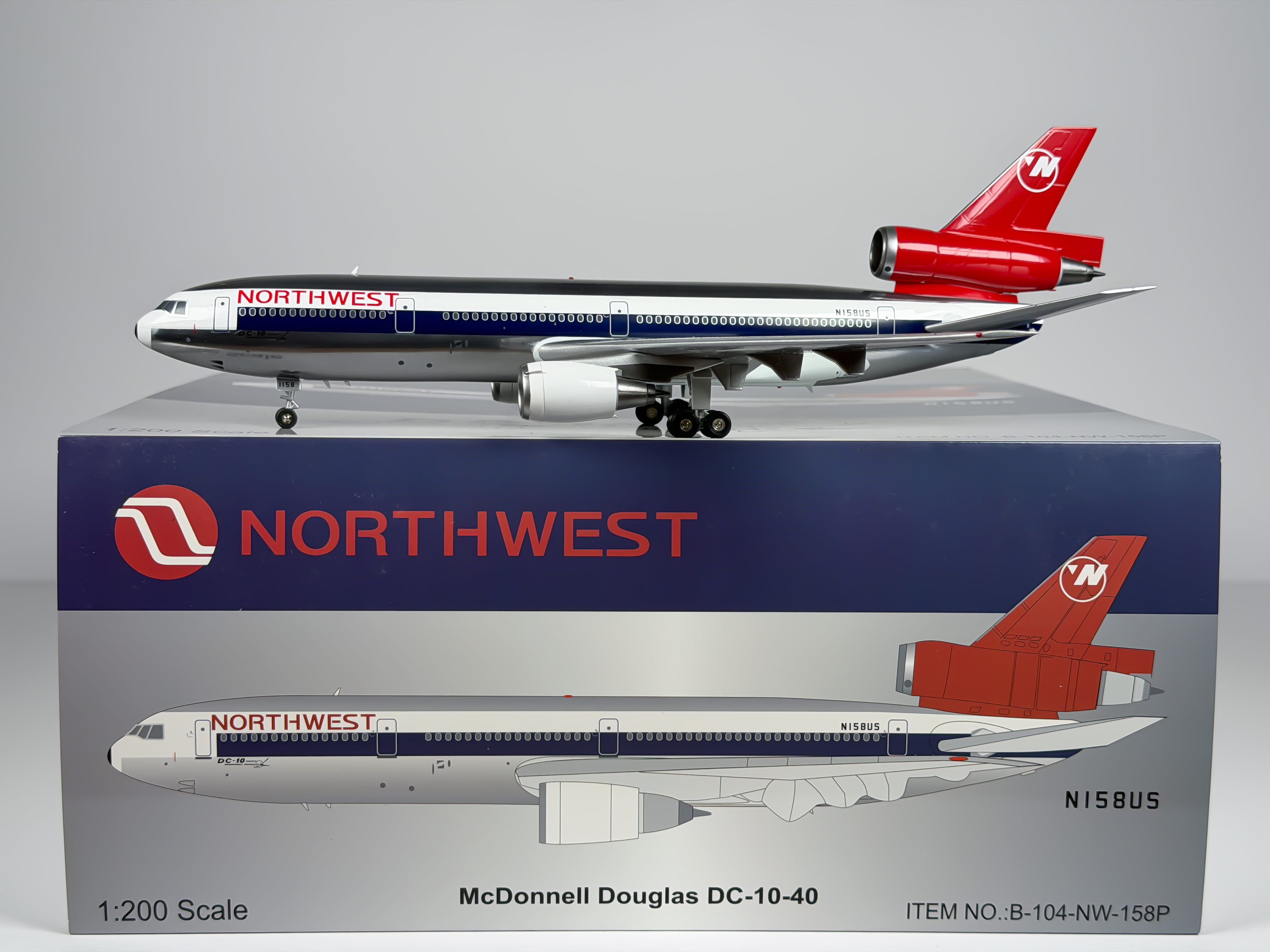 Northwest Airlines McDonnell Douglas DC-10-40 1:200 Diecast
