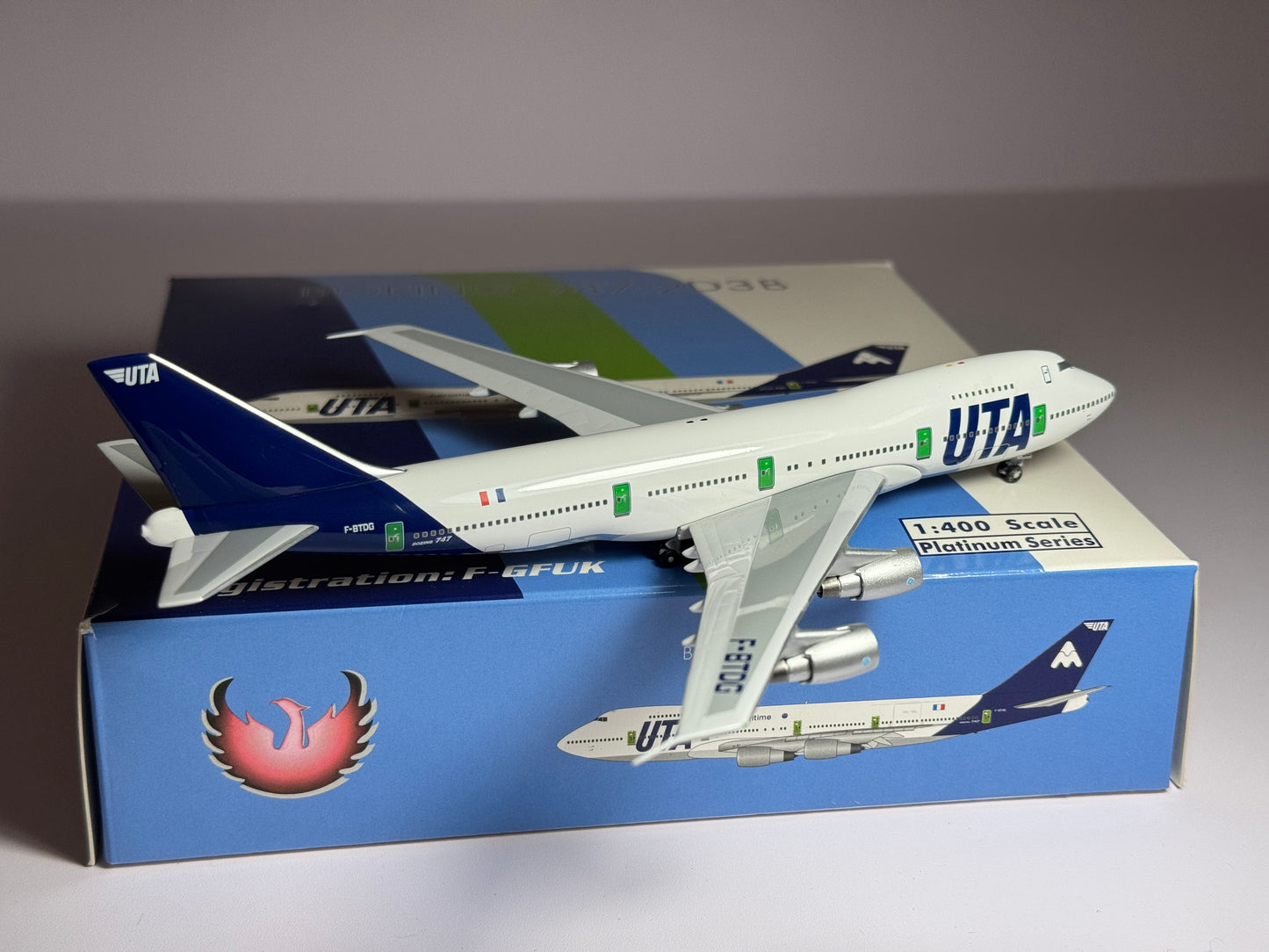 Phoenix Models 1:400 UTA French Airlines Boeing 747-200 F-BTDG SOCATEC release SOCUTA003