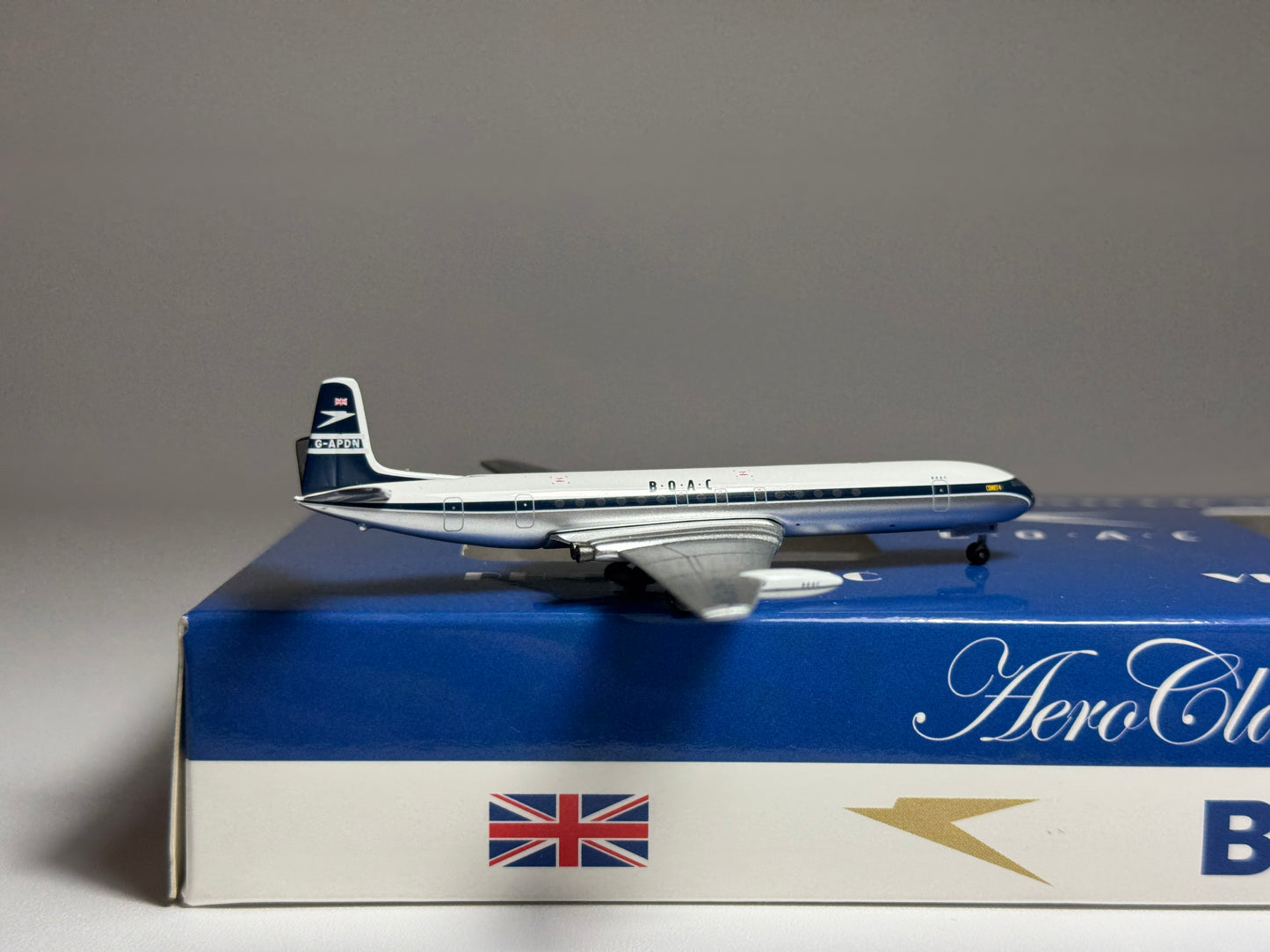 Aeroclassics 1:400 BOAC Comet 4C G-APDN & Viscount 700 G-AMOG ACGAPDN