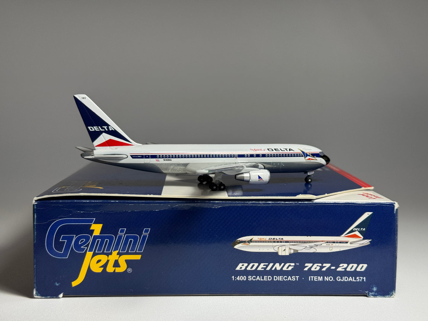 Gemini Jets 1:400 Delta Air Lines Boeing 767-200 N102DA "Spirit of Delta" GJDAL571