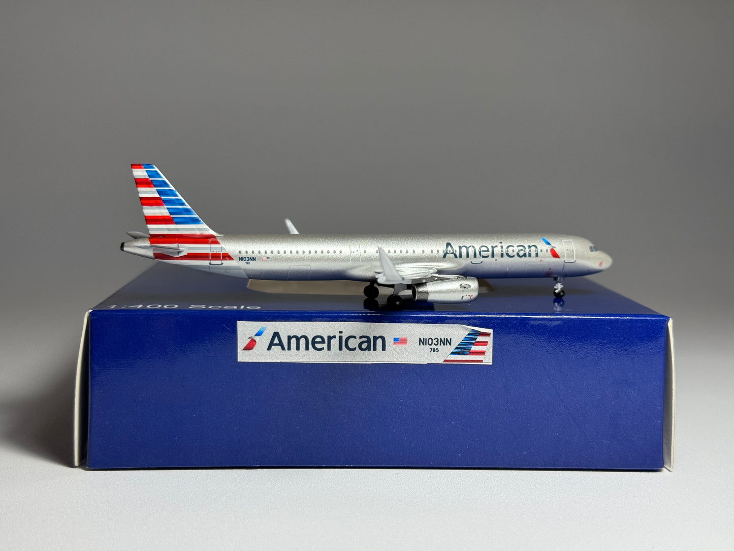 Aeroclassics 1:400 American Airlines Airbus A321 N103NN New Livery ACN103NN