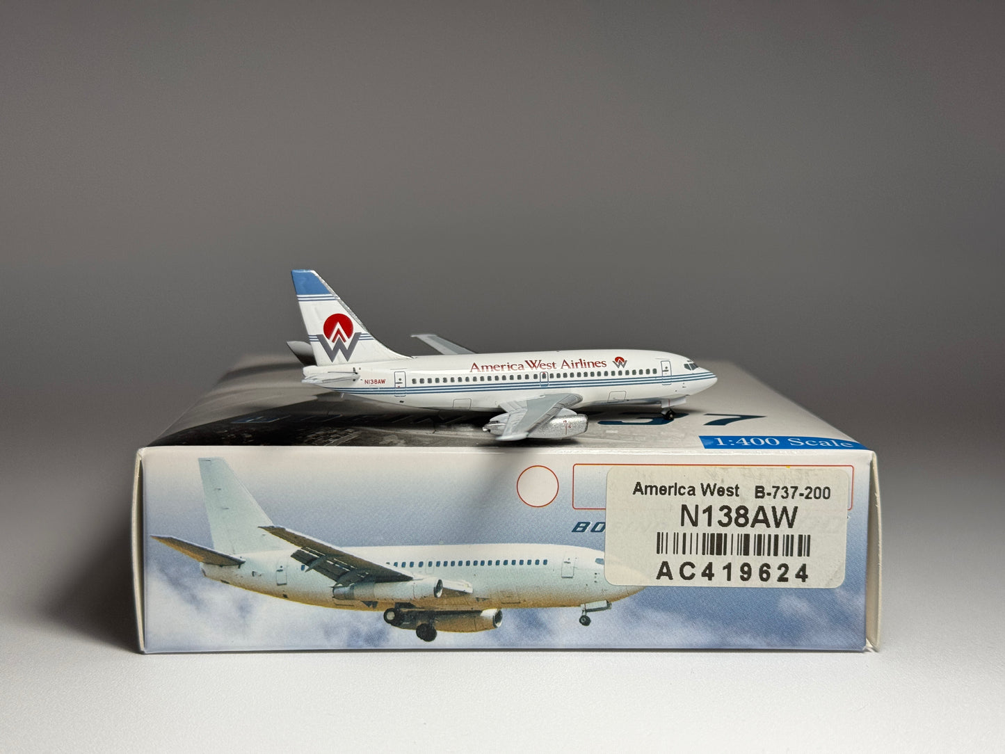 Aeroclassics 1:400 America West Boeing 737-200 N138AW AC419624A