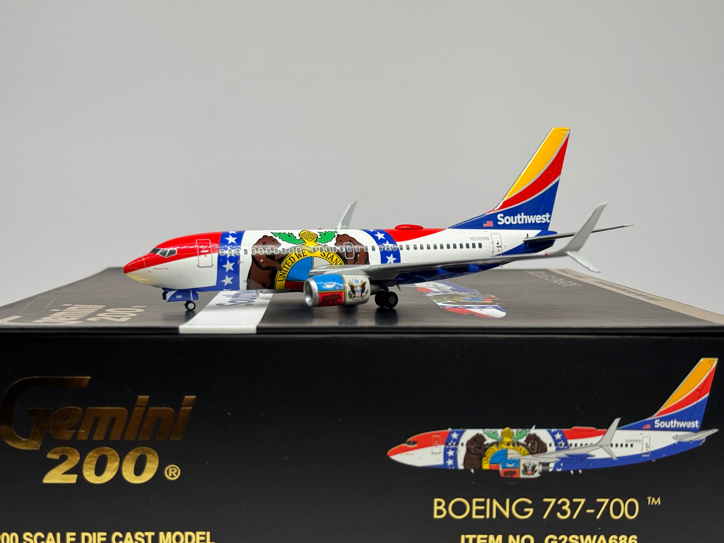 Gemini Jets 1:200 Southwest Airlines Boeing 737-700 N280WN Missouri One G2SWA686