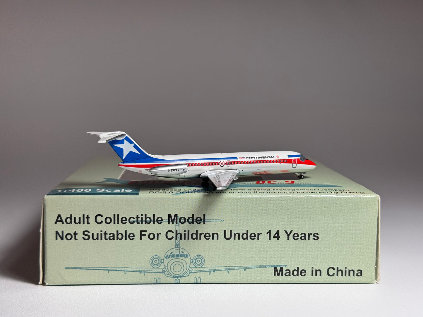 Aeroclassics 1:400 Continental Airlines Douglas DC-9-30 N532TX Texas International Hybrid ACN532TX