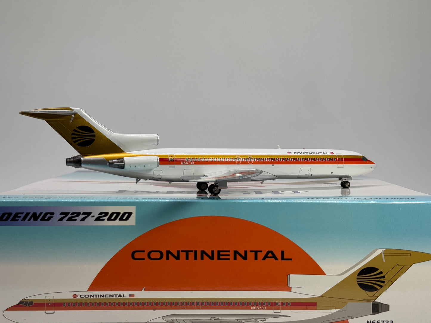 Inflight200 Continental Airlines Boeing 727-200 N66733 Black Meatball IF722CO0524