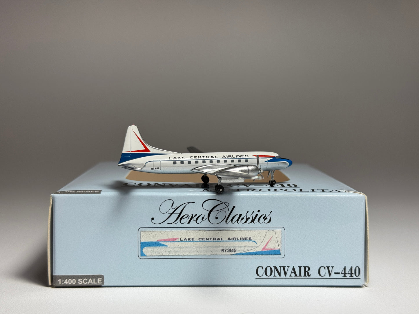 Aeroclassics 1:400 Lake Central Airlines Convair CV-340 N73149 ACN73149