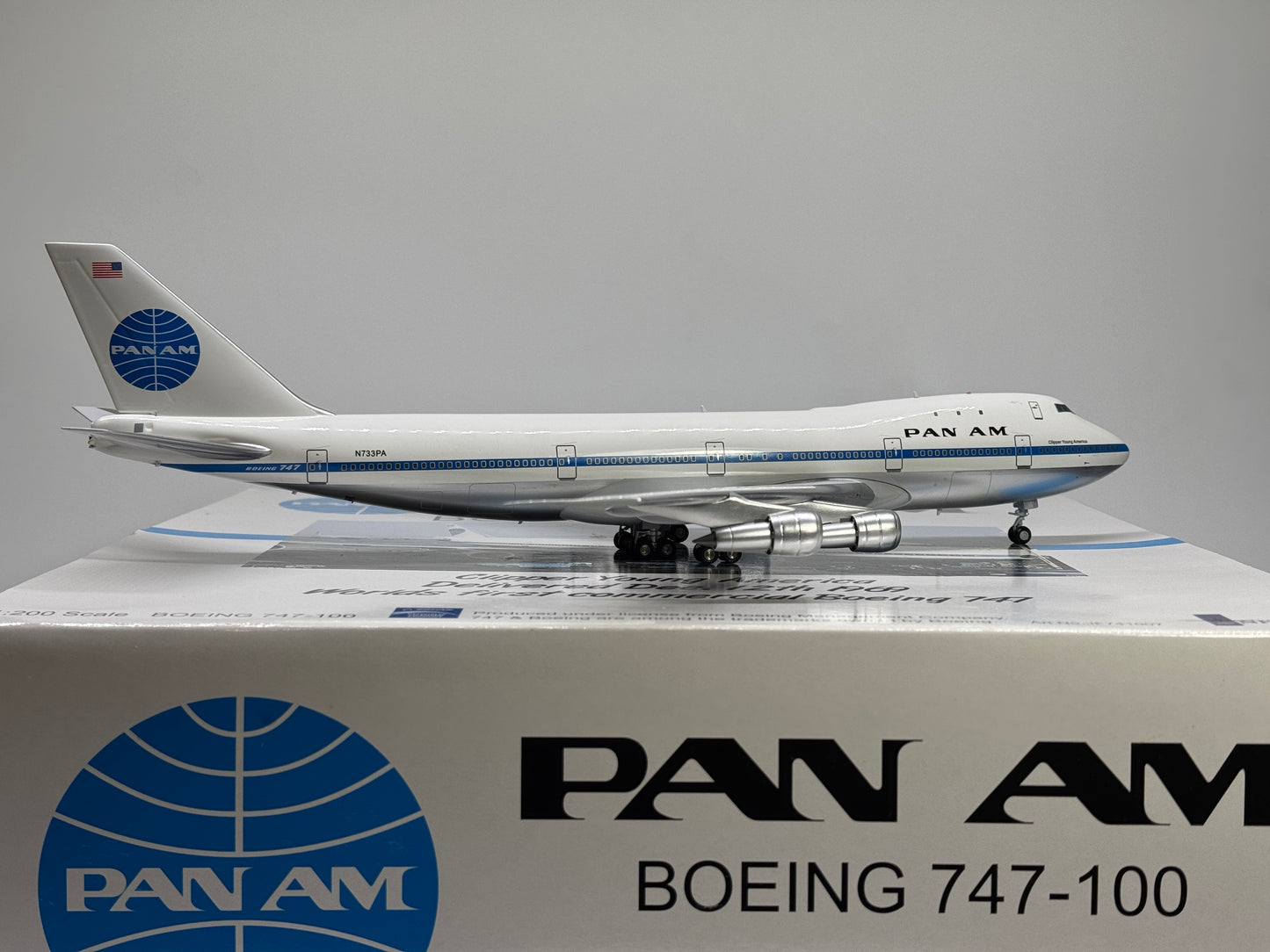 Inflight200 Pan American Boeing 747-100 N733PA Clipper Young America IF741007