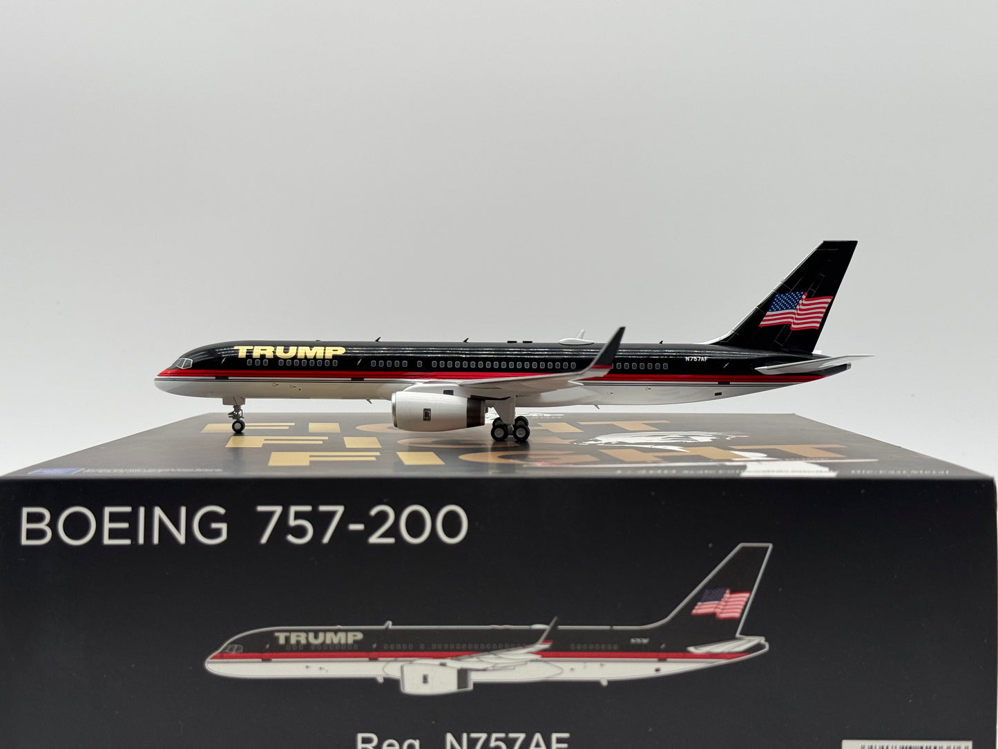 NG Models 1:200 Trump Force One Boeing 757-200 N757AF New Tail 42037