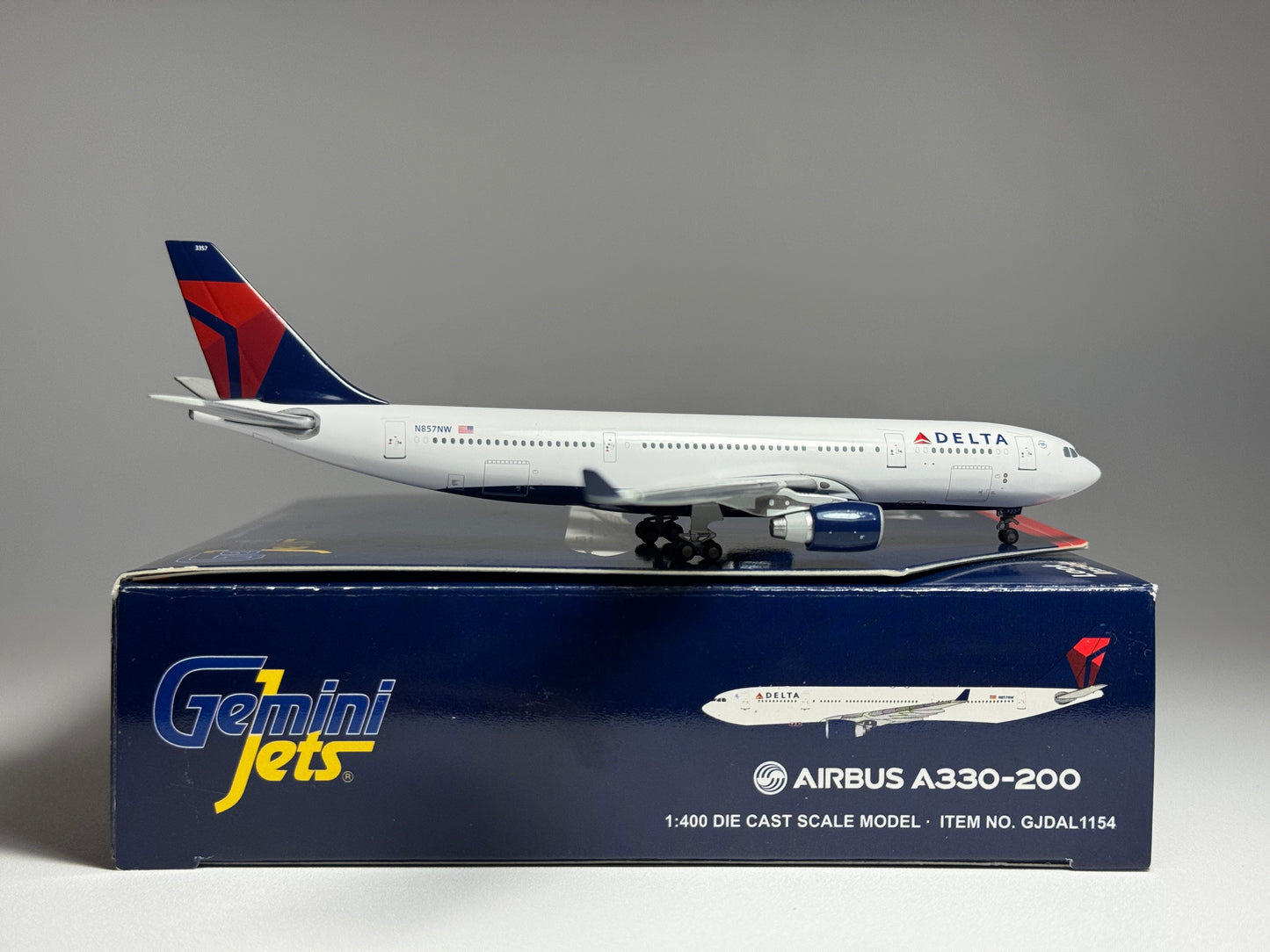 Gemini Jets 1:400 Delta Air Lines Airbus A330-300 N857NW SkyTeam GJDAL1154