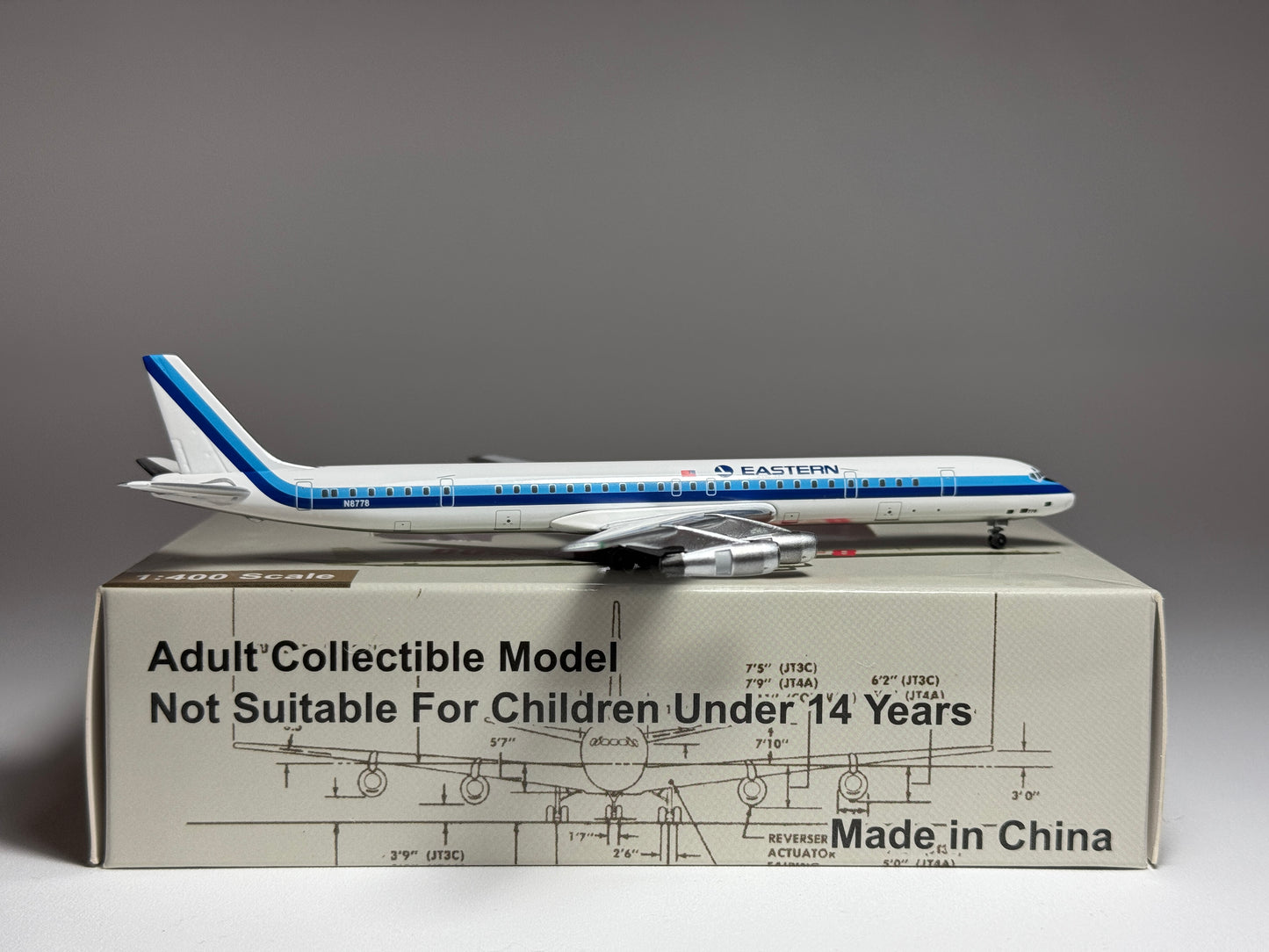 Aeroclassics 1:400 Eastern Airlines Douglas DC-8-61 N8778 Hockey Stick ACN8778