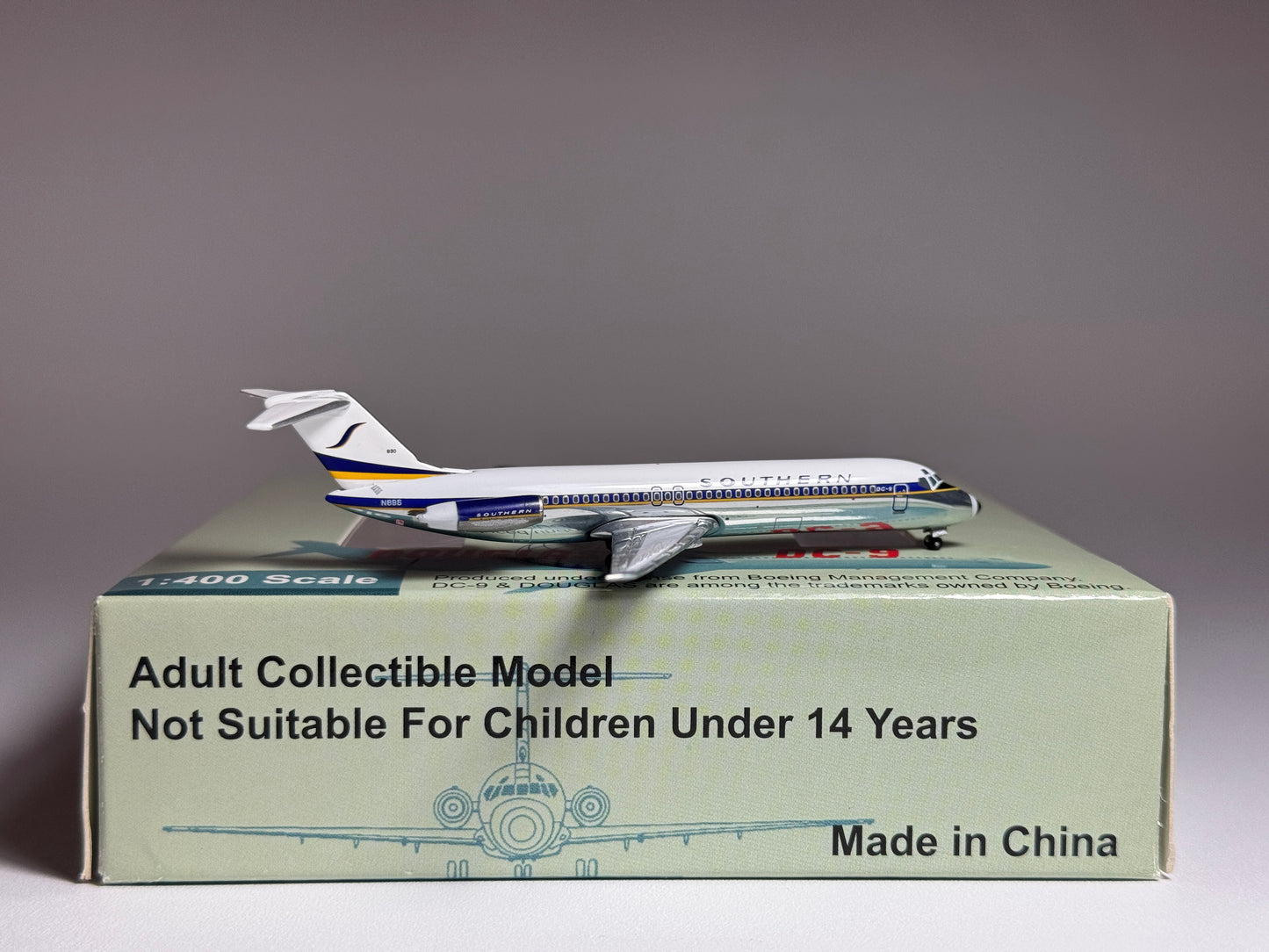 Aeroclassics 1:400 Southern Airlines Douglas DC-9-30 N89S ACN89S