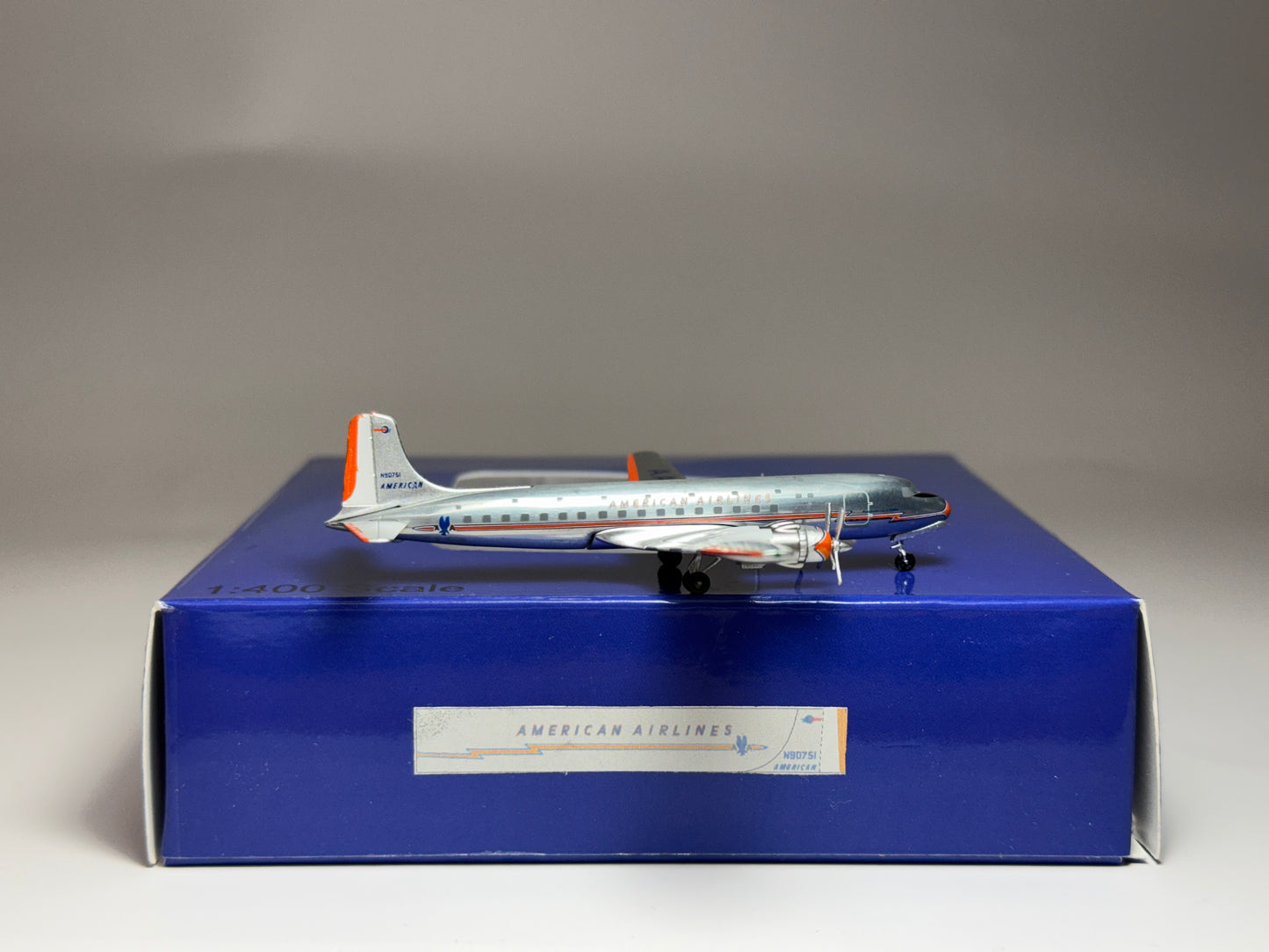 Aeroclassics 1:400 American Airlines Douglas DC-6B N90751 ACN90751