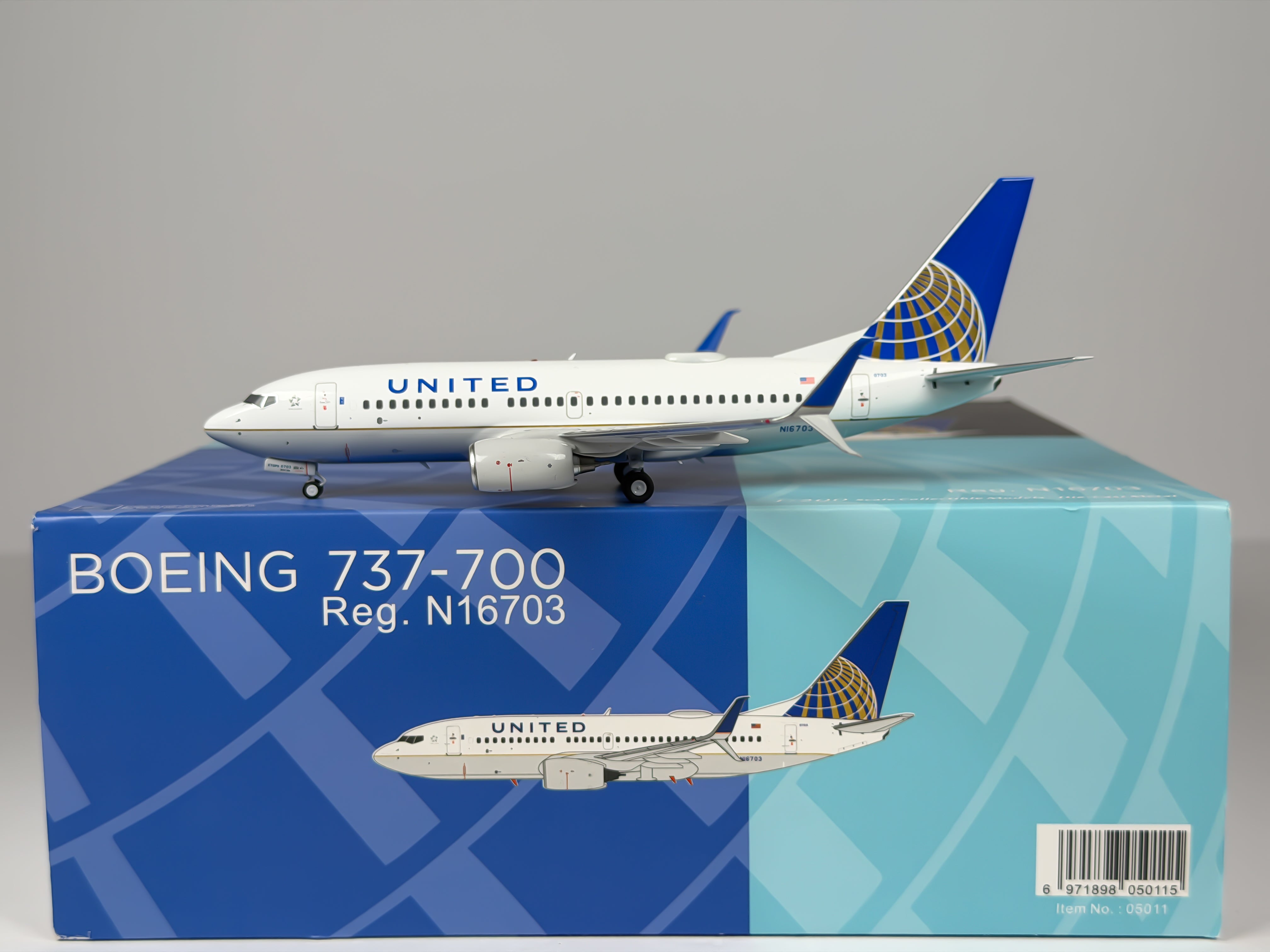 United Airlines Boeing 737-700 1:200 NG Models N16703 (05011)