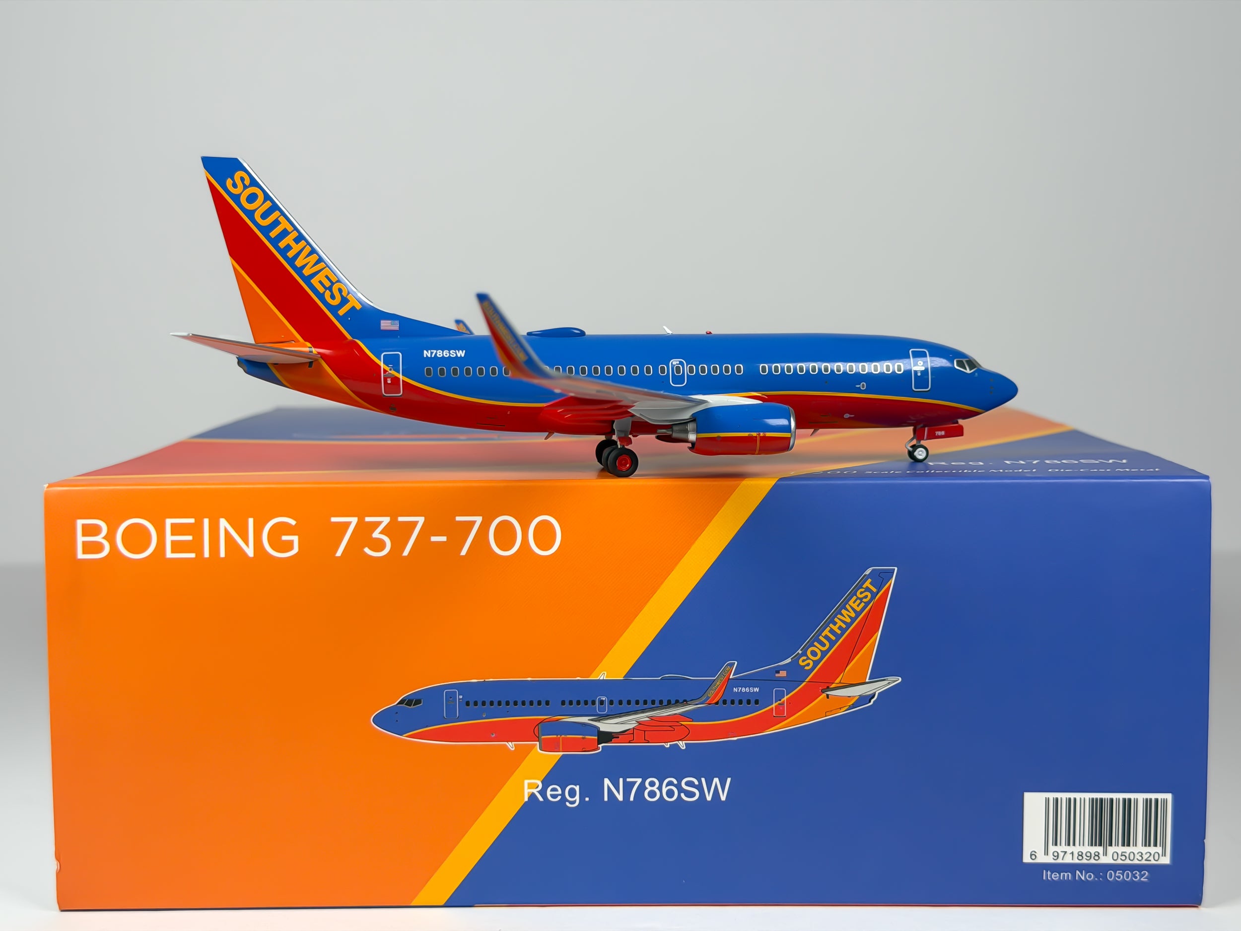 Southwest Airlines Boeing 737-700 1:200 NG Models N786SW (05032)