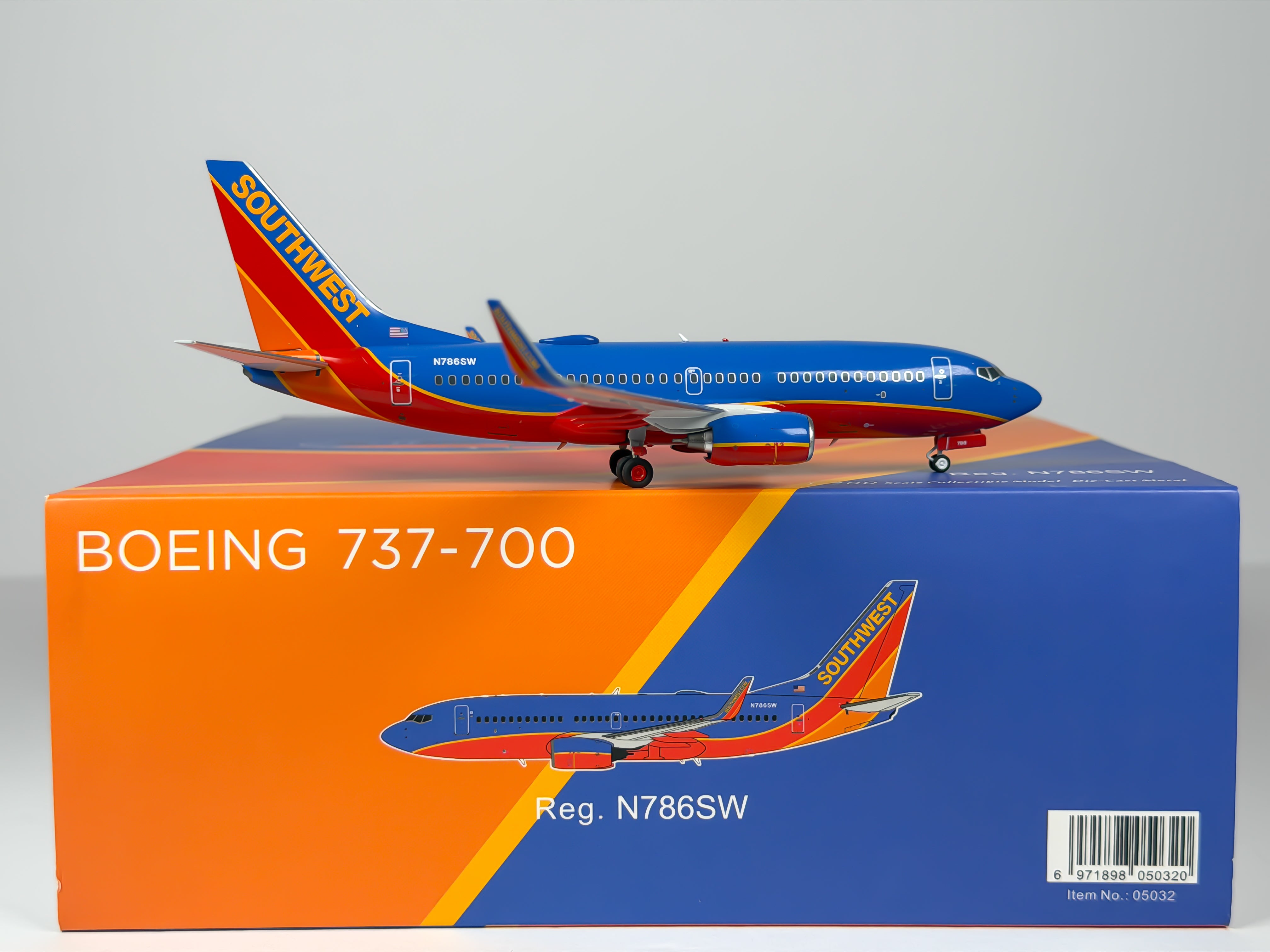 Southwest Airlines Boeing 737-700 1:200 NG Models N786SW (05032)