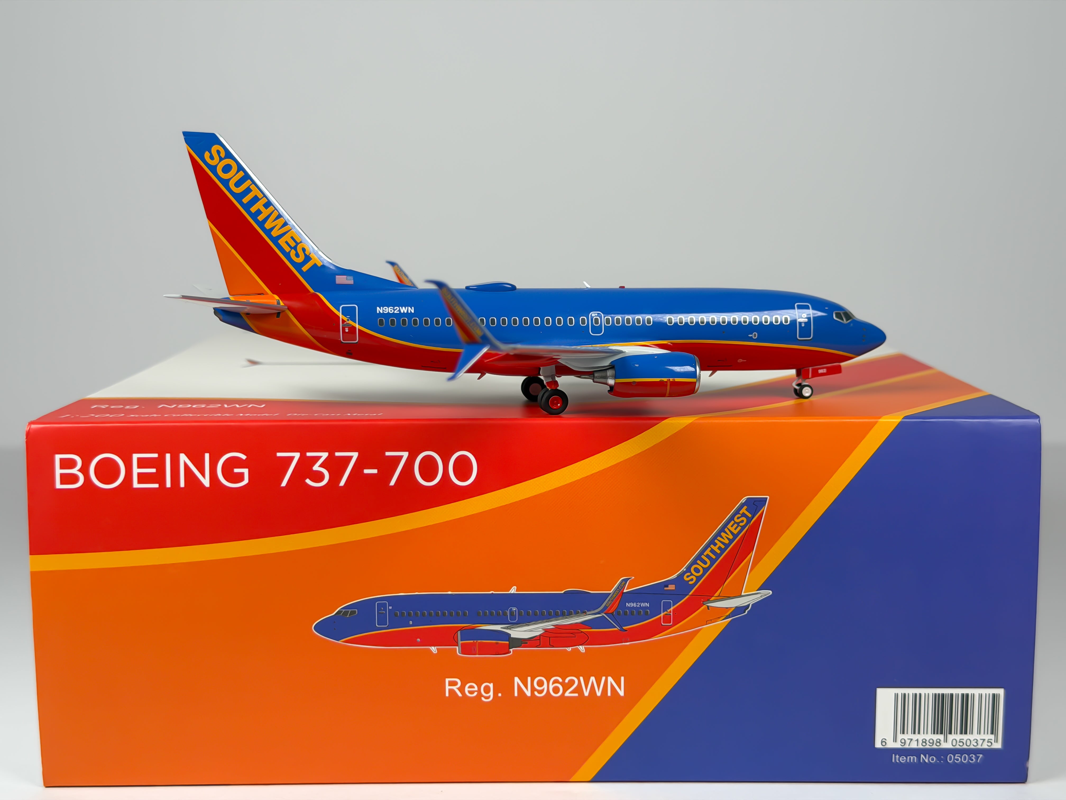 Southwest Airlines Boeing 737-700 1:200 NG Models N962WN (05037)