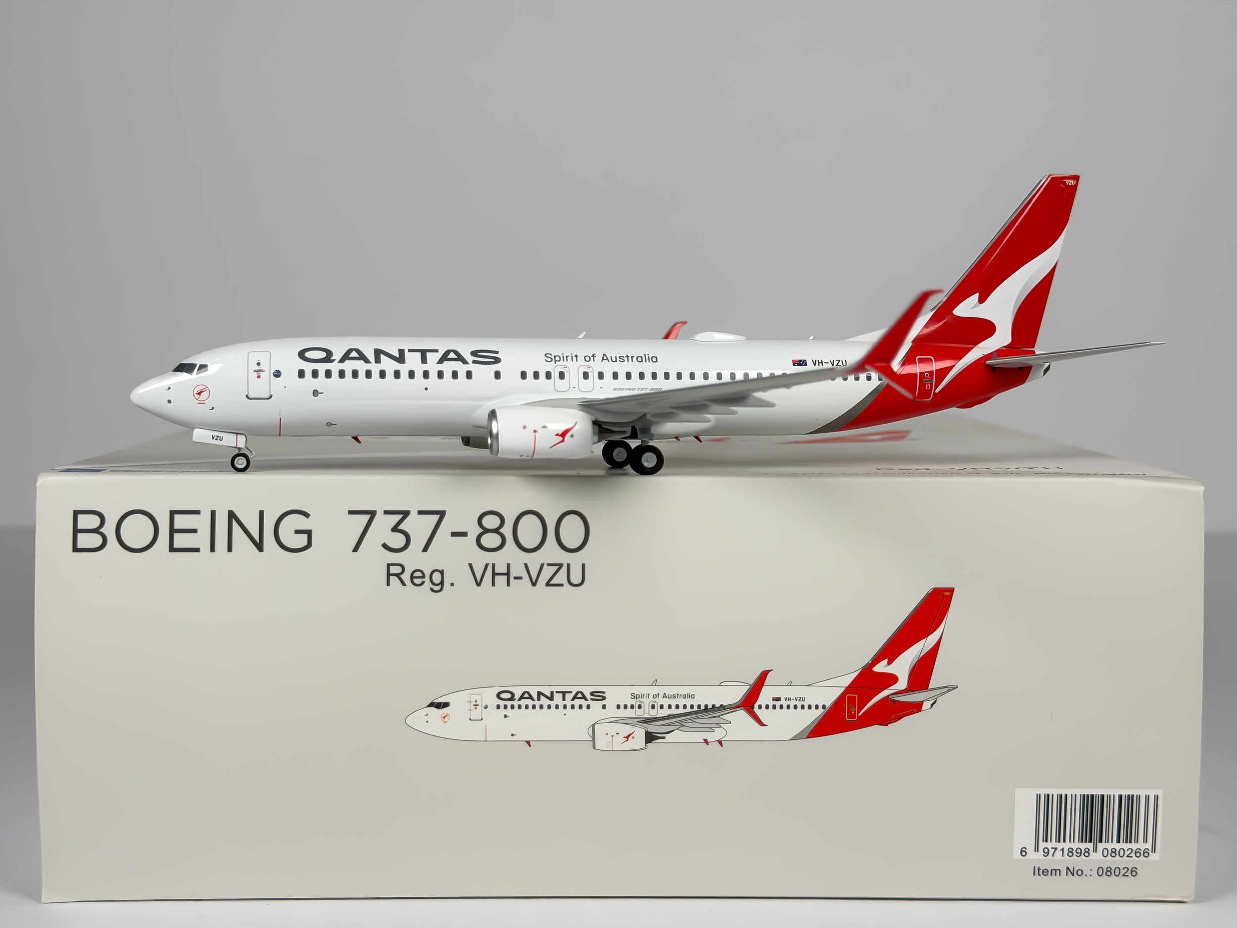 Qantas Airways Boeing 737-800 1:200 NG Model VH-VZU (08026)