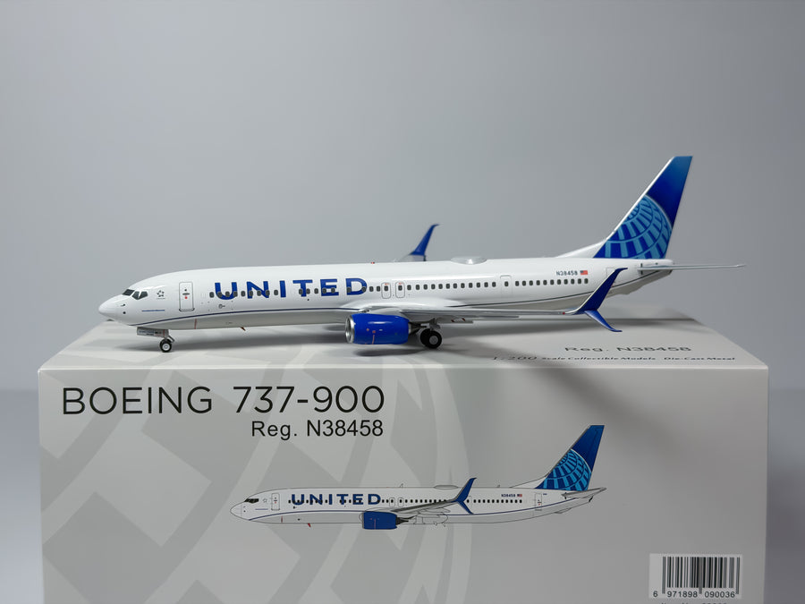 United Airlines Boeing 737-900 1:200 NG Models N38458 (09003)