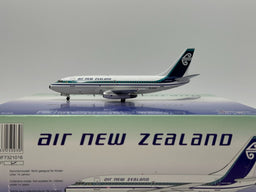 Inflight200 Air New Zealand Boeing 737-200 ZK-NAR 1980s colors IF7321016
