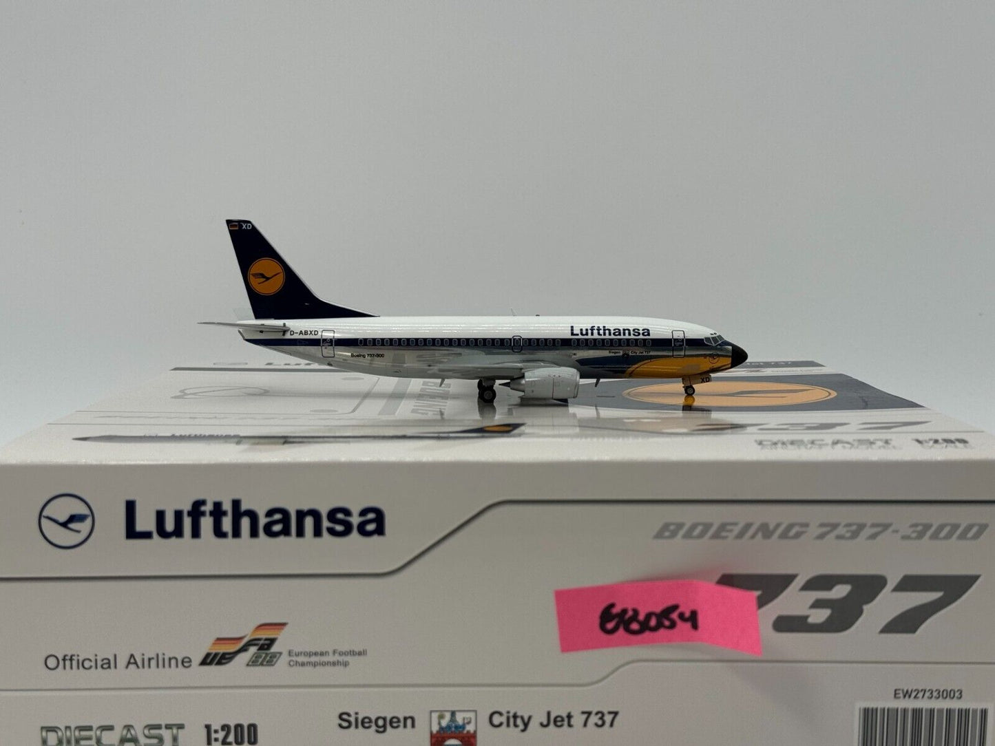 JC Wings 1:200 Lufthansa Boeing 737-300 D-ABXD 1980s colors EW2733003