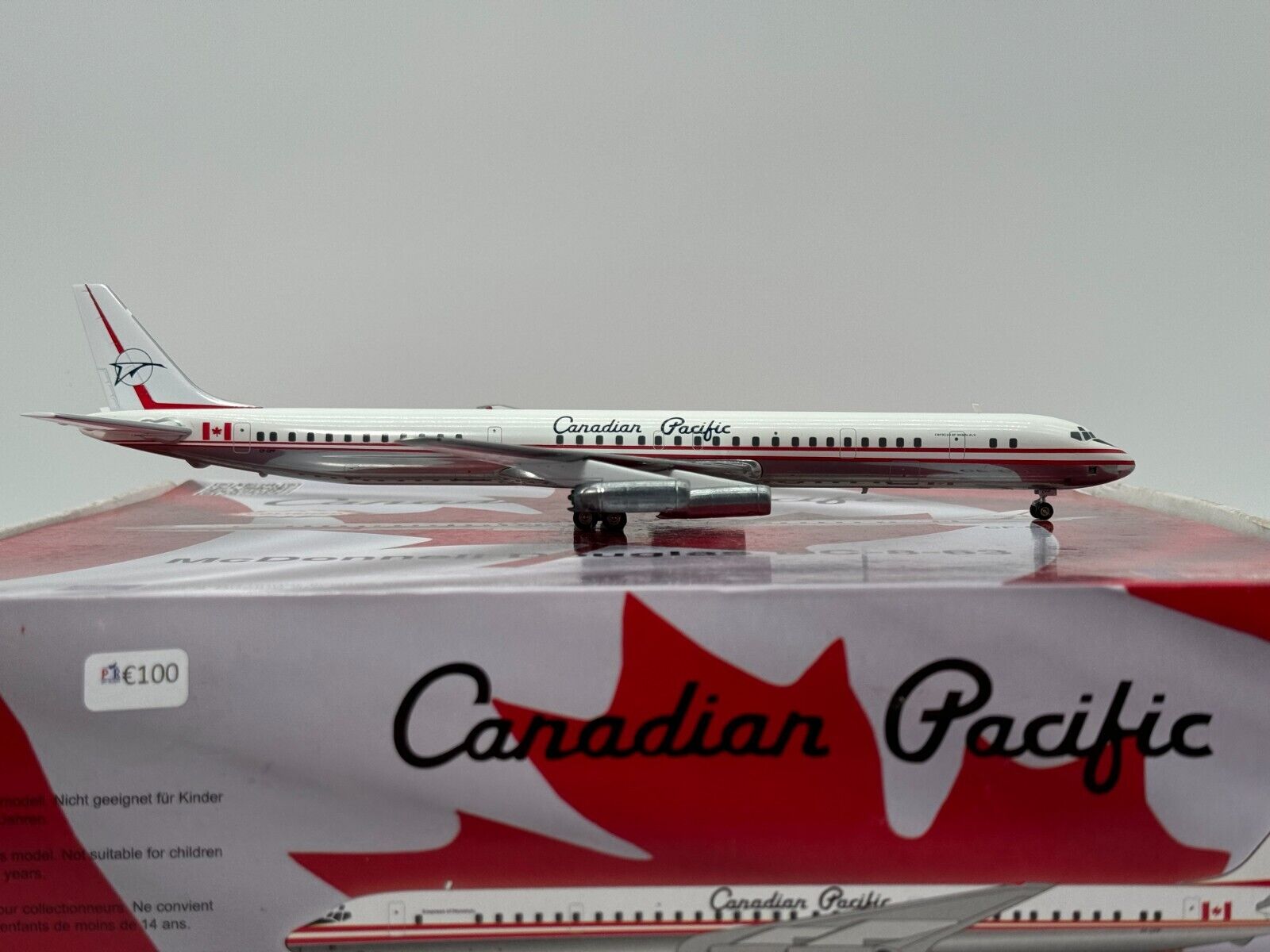 Inflight200 Canadian Pacific Douglas DC-8 CF-CPP 1960s colors IFDC8611113P