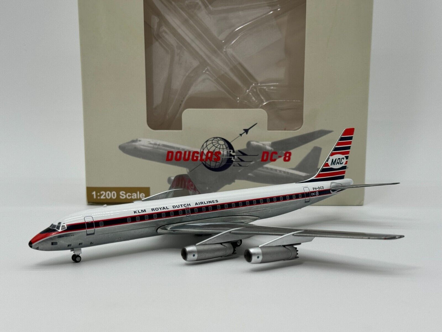 Aeroclassics 1:200 KLM Royal Dutch Douglas DC-8 PH-DCD AC219869