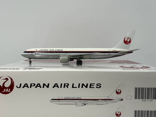 JC Wings 1:200 Japan Airlines Boeing 767-300 JA8266 XX2725P Mint Condition