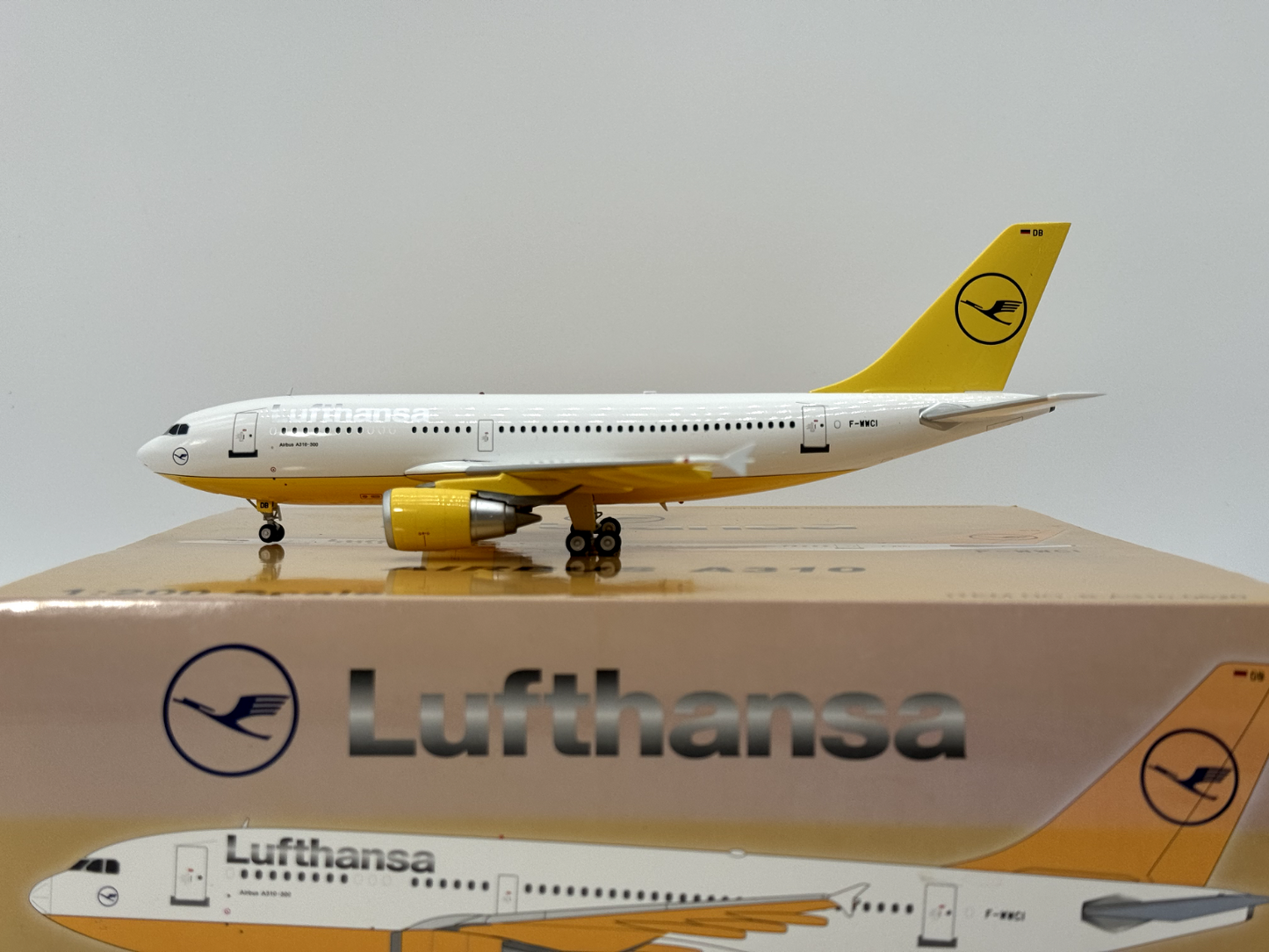 Inflight200 Lufthansa Airbus A310 F-WWCI BA3100620