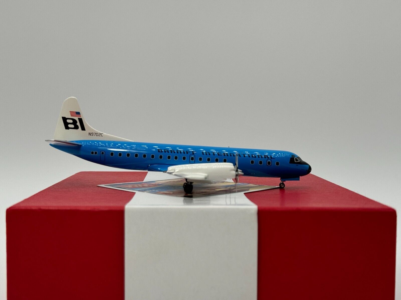 Western Models 1:200 Braniff Lockheed L-188 N9702C Jellybean Blue CA9M2 Rare