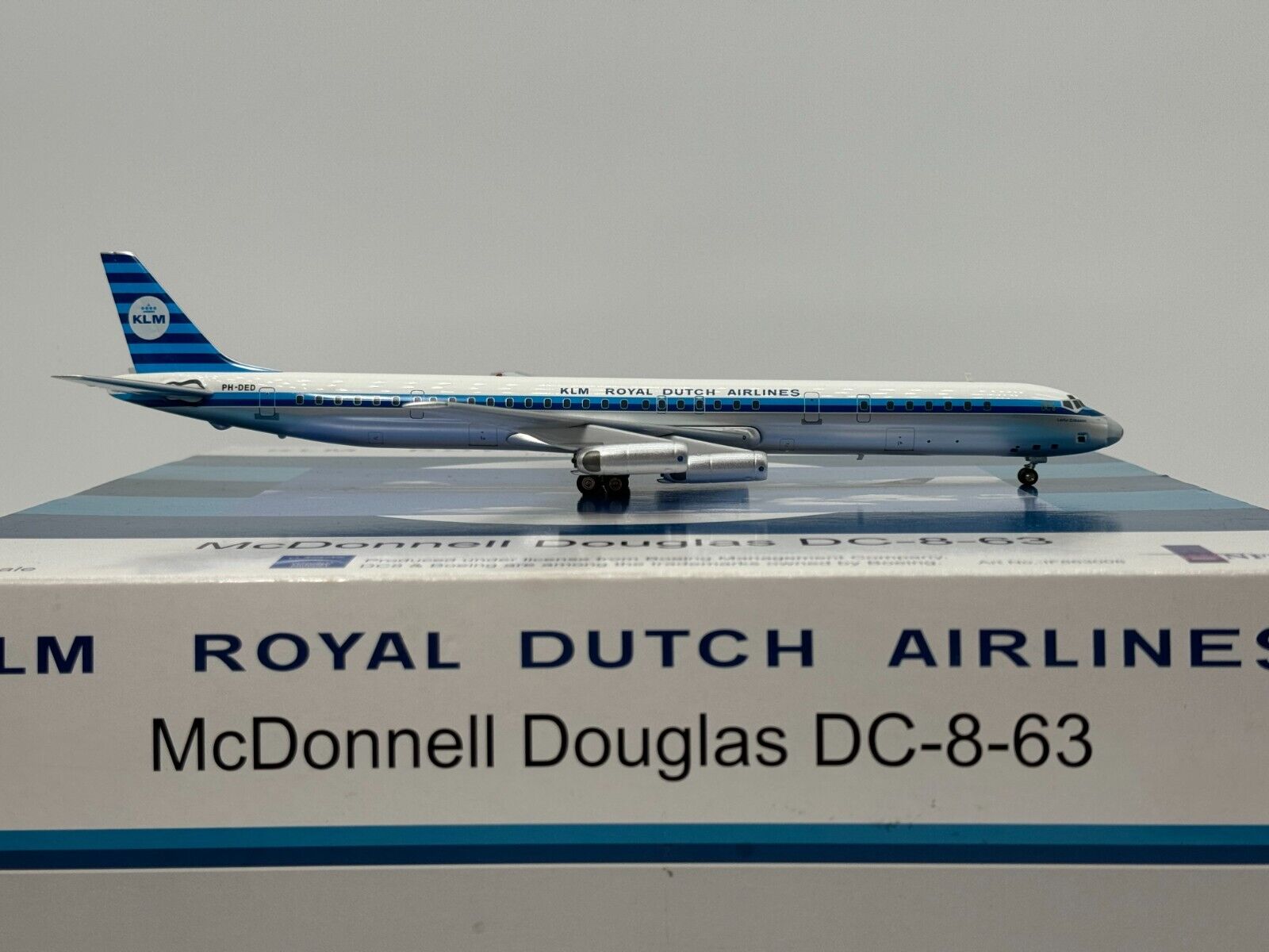 Inflight200 KLM Royal Dutch Douglas DC-8 PH-DED Old colors IF863008