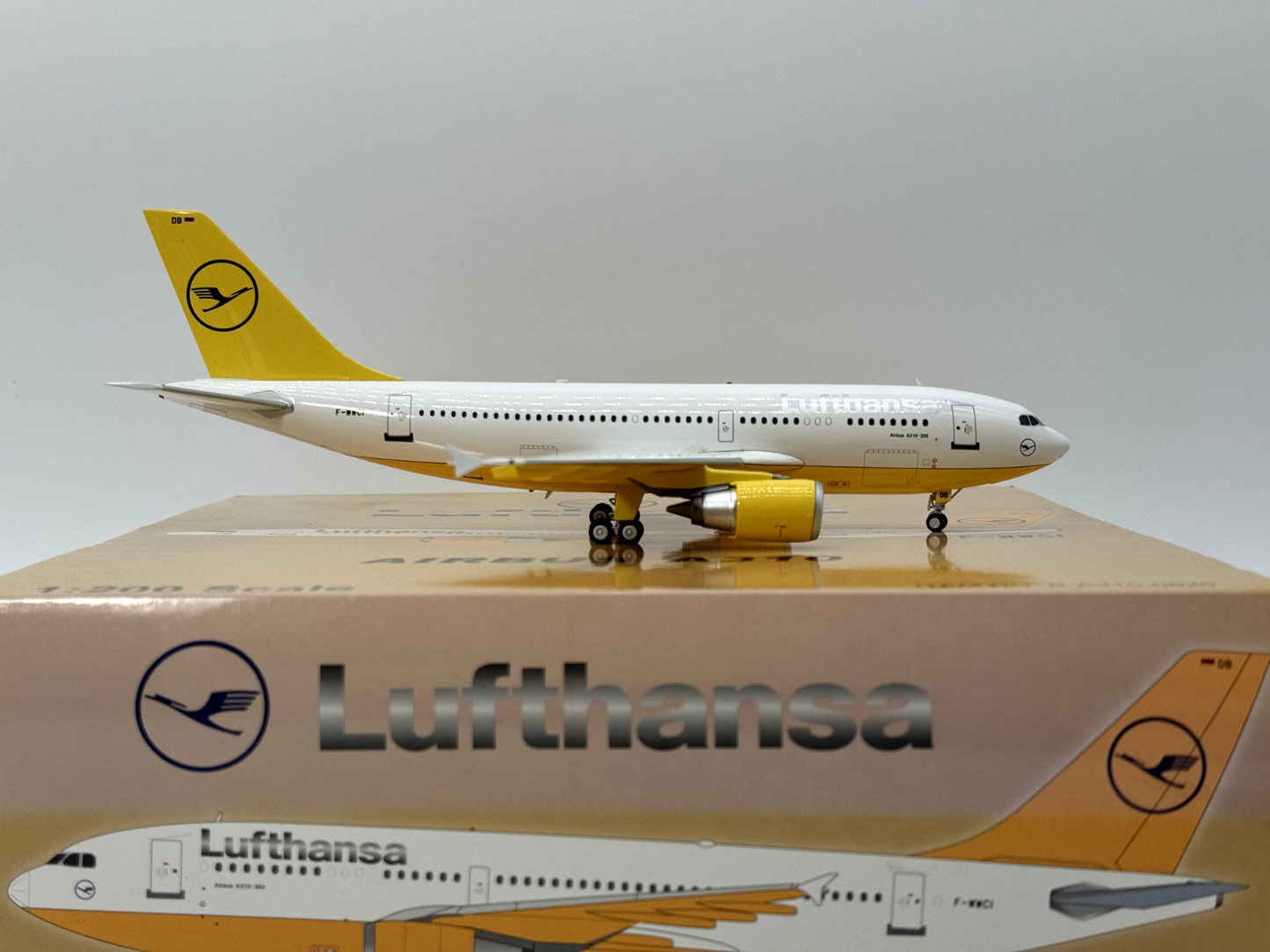 Inflight200 Lufthansa Airbus A310 F-WWCI BA3100620