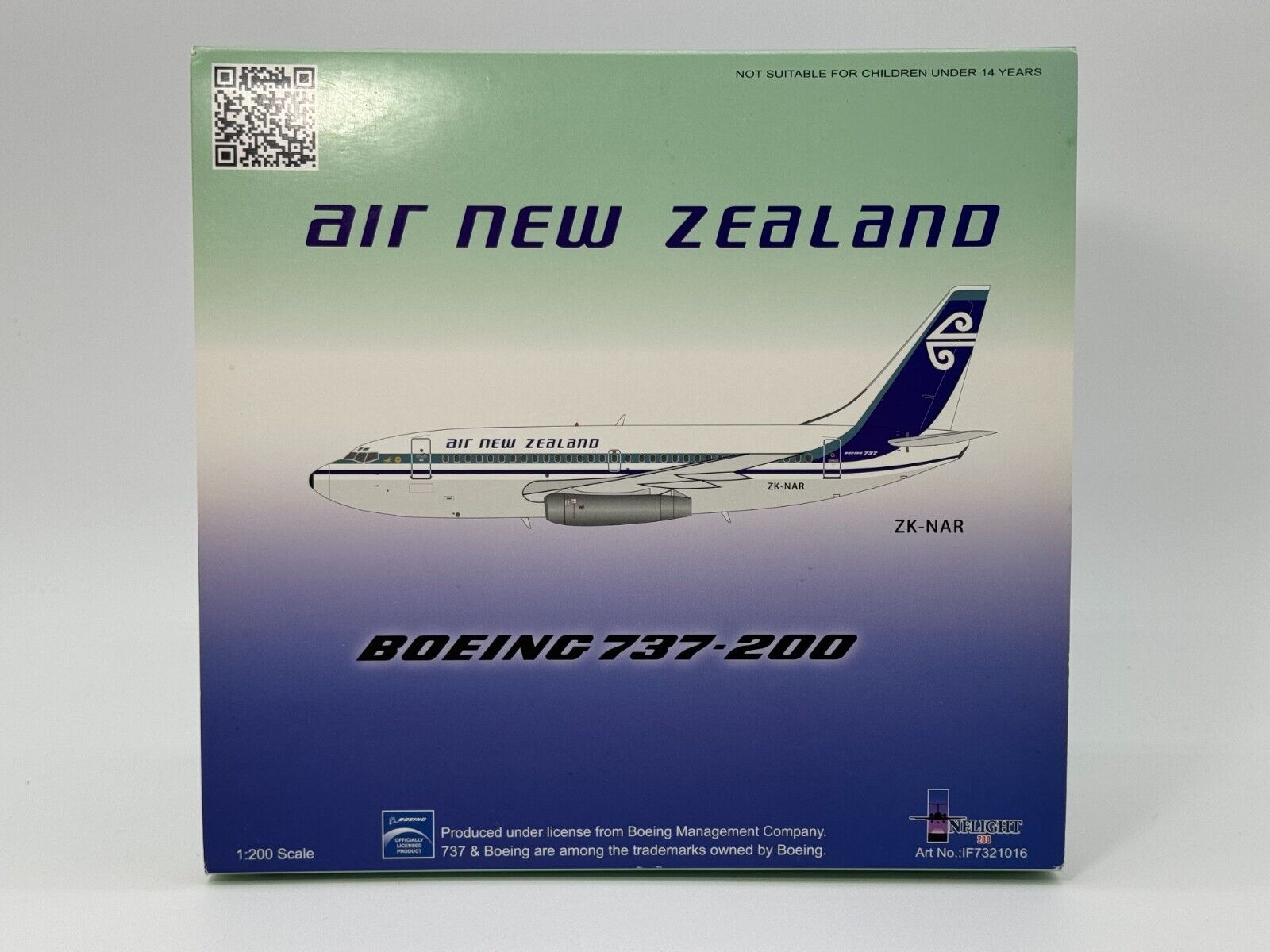 Inflight200 Air New Zealand Boeing 737-200 ZK-NAR 1980s colors IF7321016