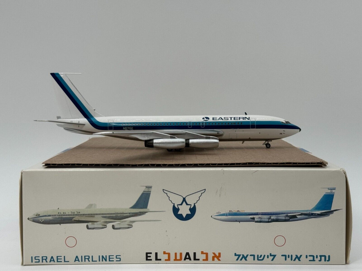 Aeroclassics 1:200 Eastern Airlines Boeing 720 N8715E Hockey Stick AC2EAL715