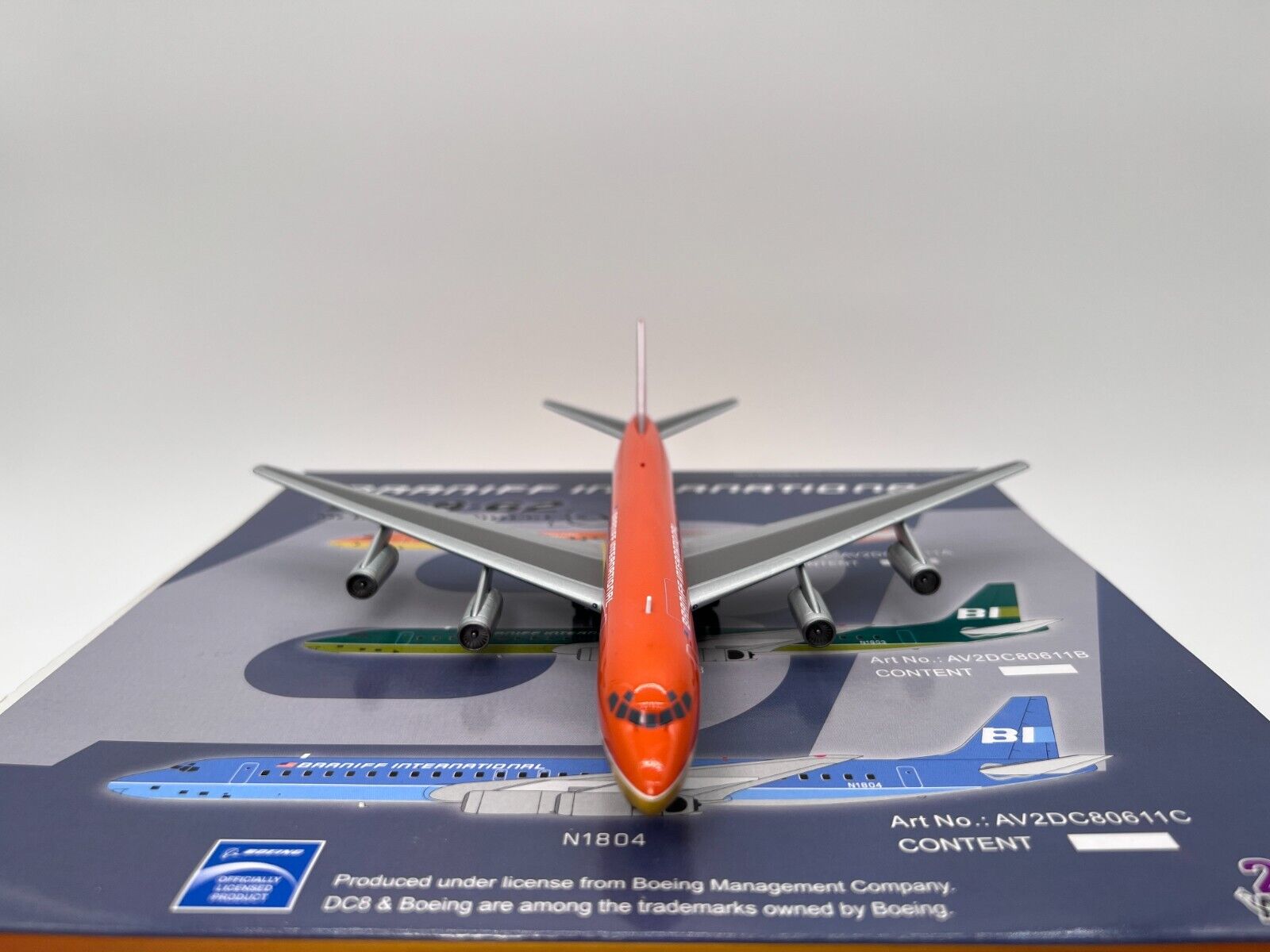 Aviation200 Braniff International Douglas DC-8 N1807 Ultra Orange AV2DC80611A