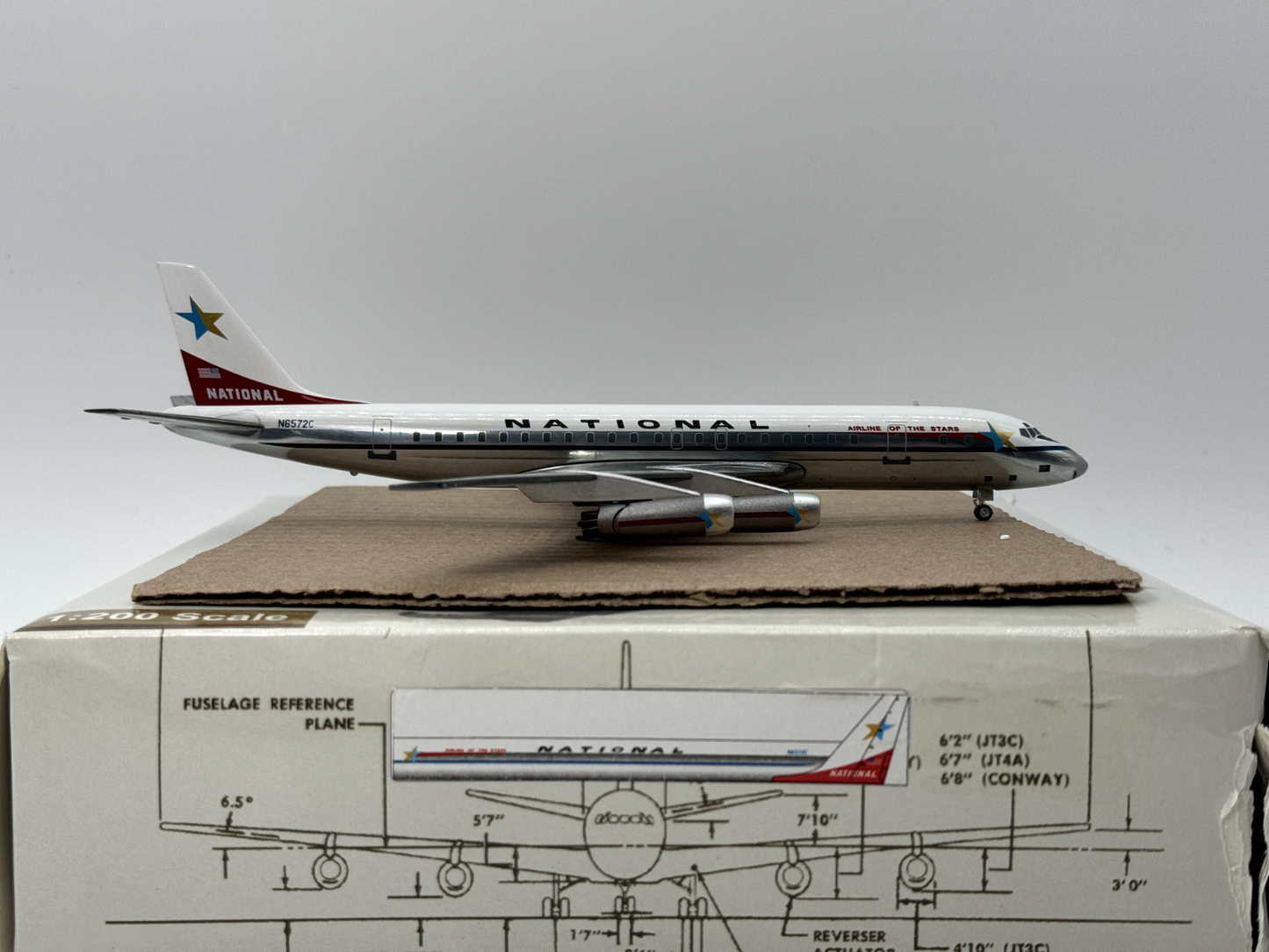 Aeroclassics 1:200 National Airlines Douglas DC-8 N6572C AC219332 Mint Condition