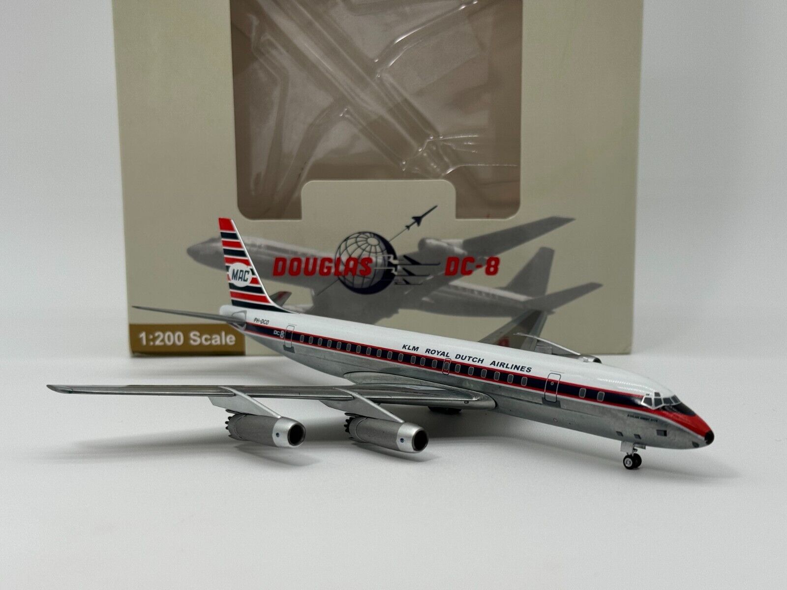 Aeroclassics 1:200 KLM Royal Dutch Douglas DC-8 PH-DCD AC219869