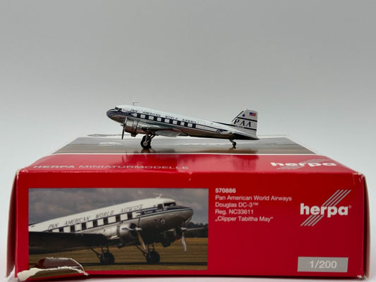 Herpa 1:200 Pan American Douglas DC-3 NC33611 1950s colors 570886