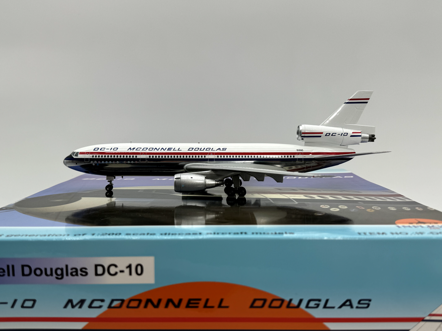 Inflight200 House Livery Douglas DC-10 N10DC Rollout Scheme IFDC1050