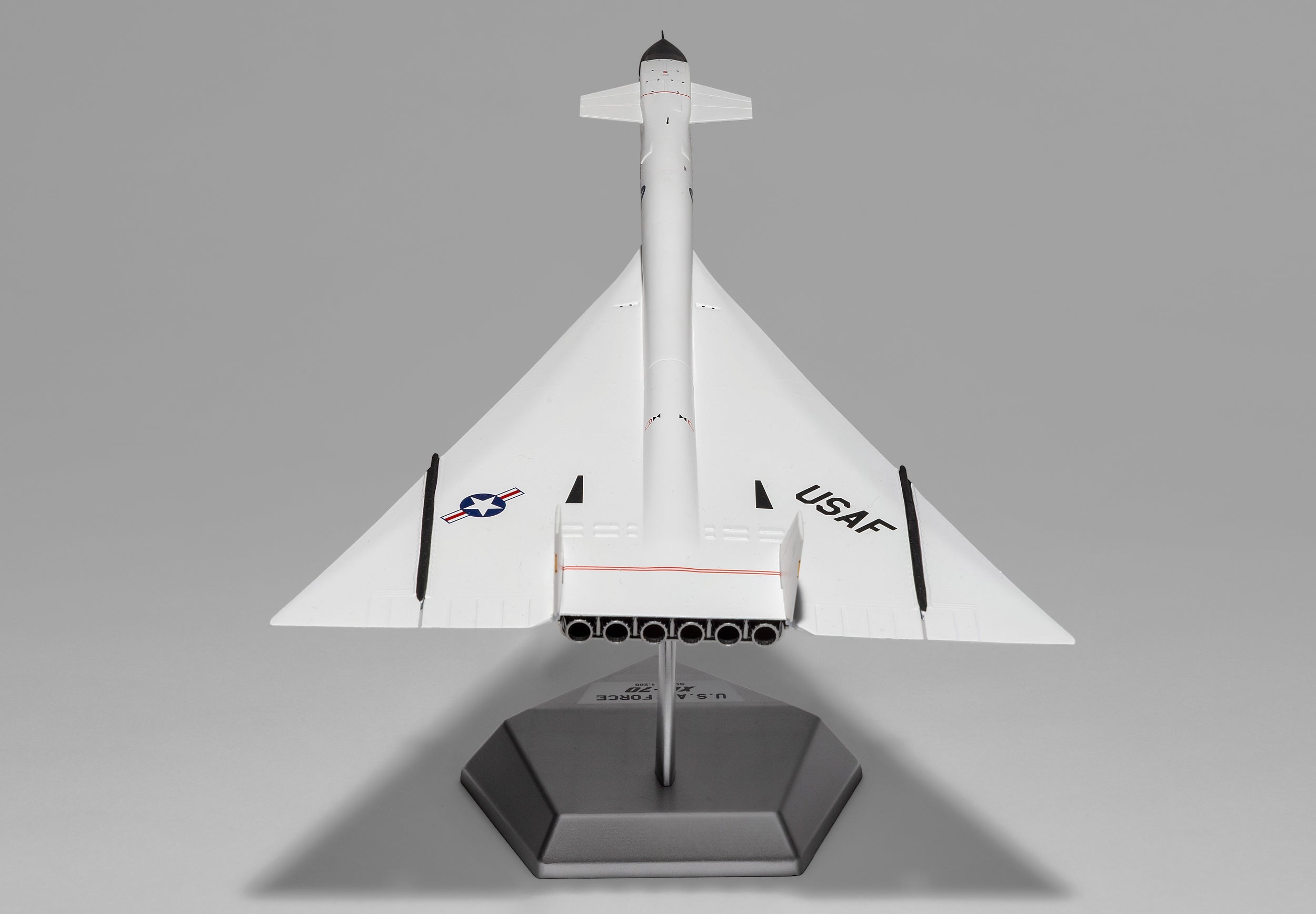 SQ Wings 1:200 USAF Lockheed XB-70 20001 NASA titles L2080