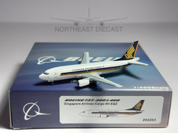 Singapore Airlines Cargo Boeing 737-300F 1:400 Panda Models 9V-SQZ (202203)