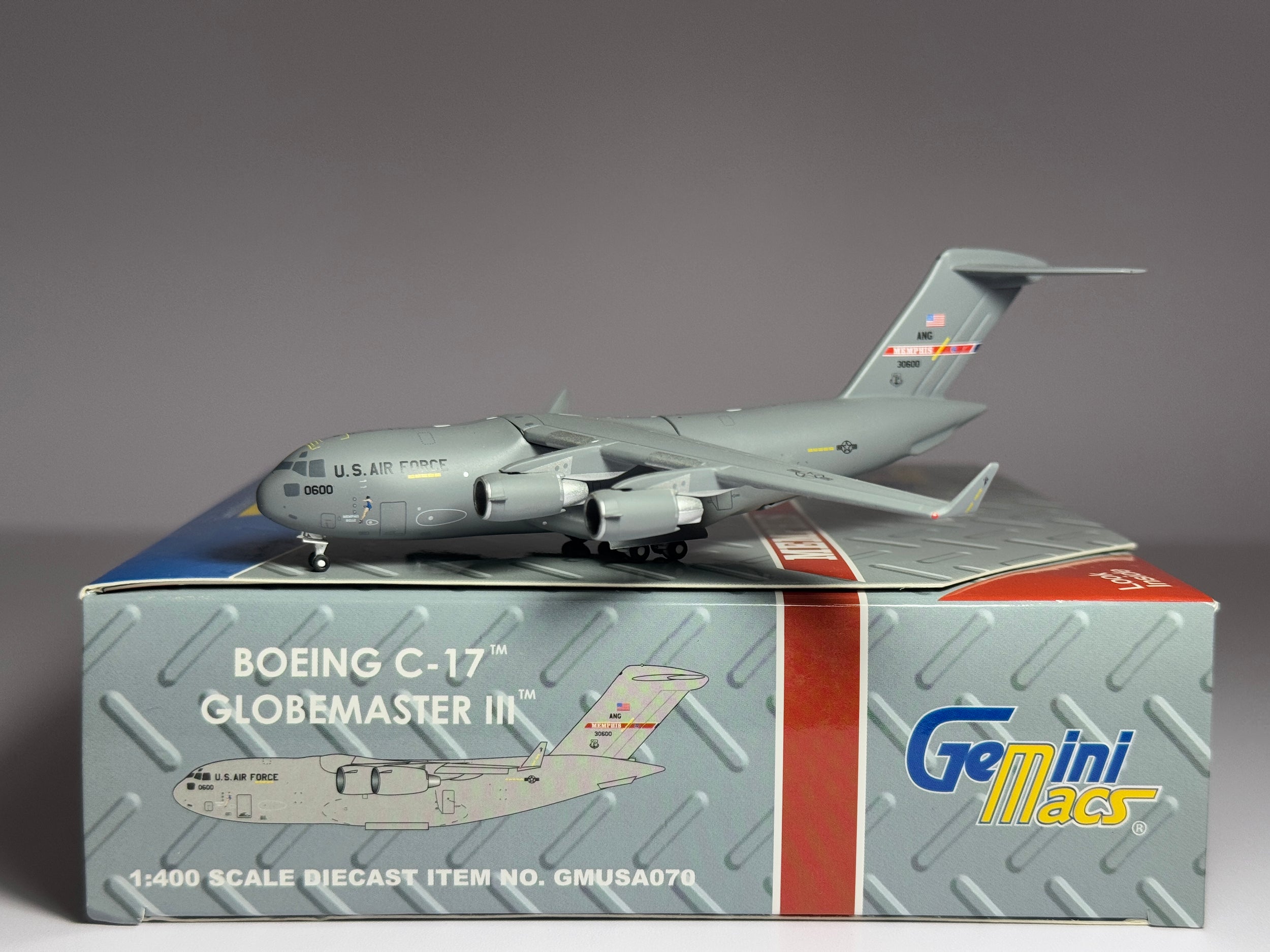 1:400 Gemini Jets USAF Boeing C-17 Globemaster III 30600 Memphis ANG GMUSA070
