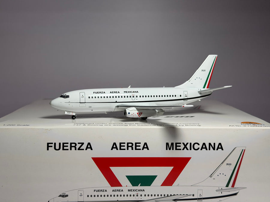 Inflight200 1:200 Fuerza Area Mexicana Boeing 737-200 3520 IF732MAF001