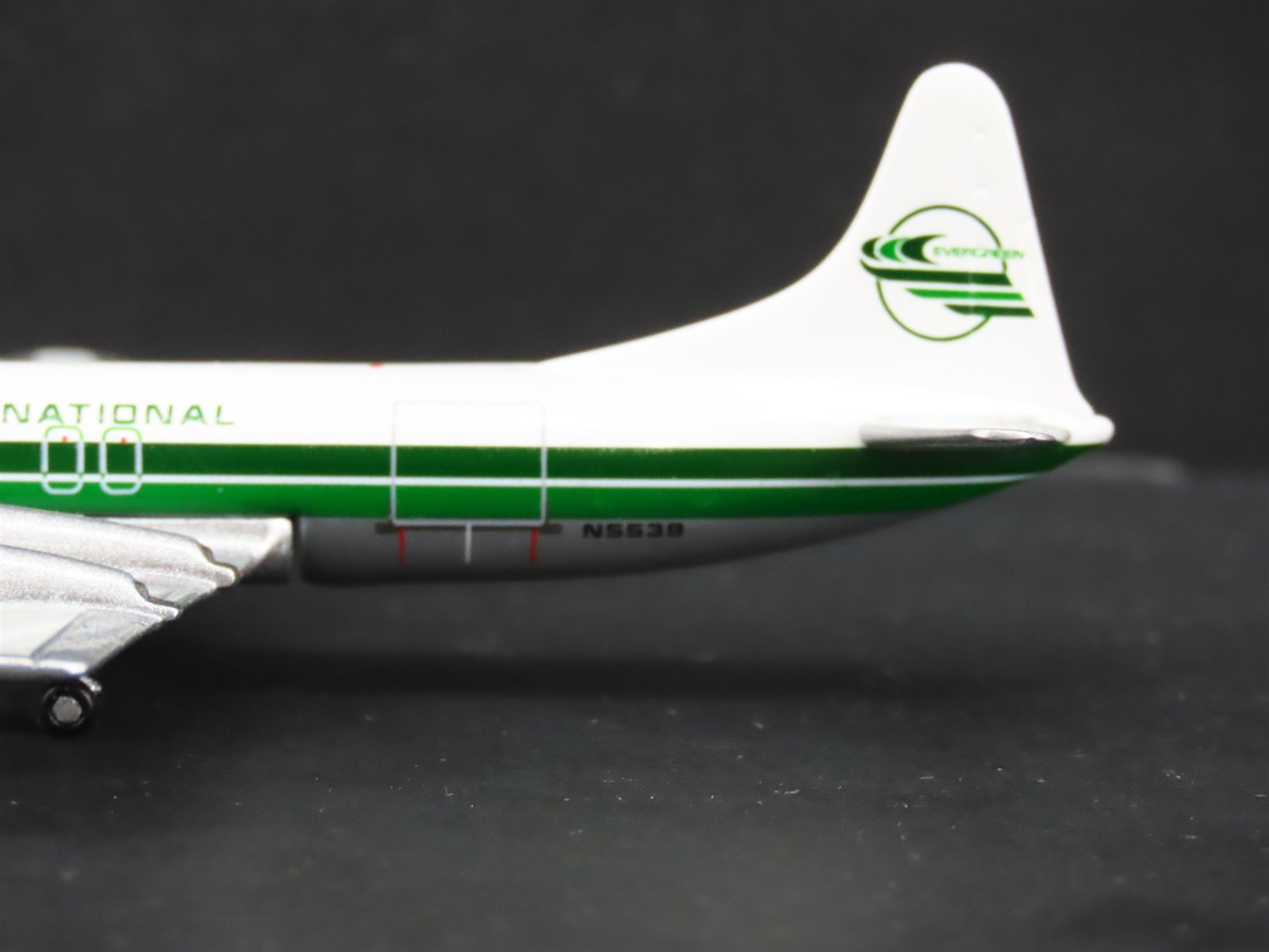 Aero classics アエロクラシックス L-188 Aero classics アエロクラシックス L-188