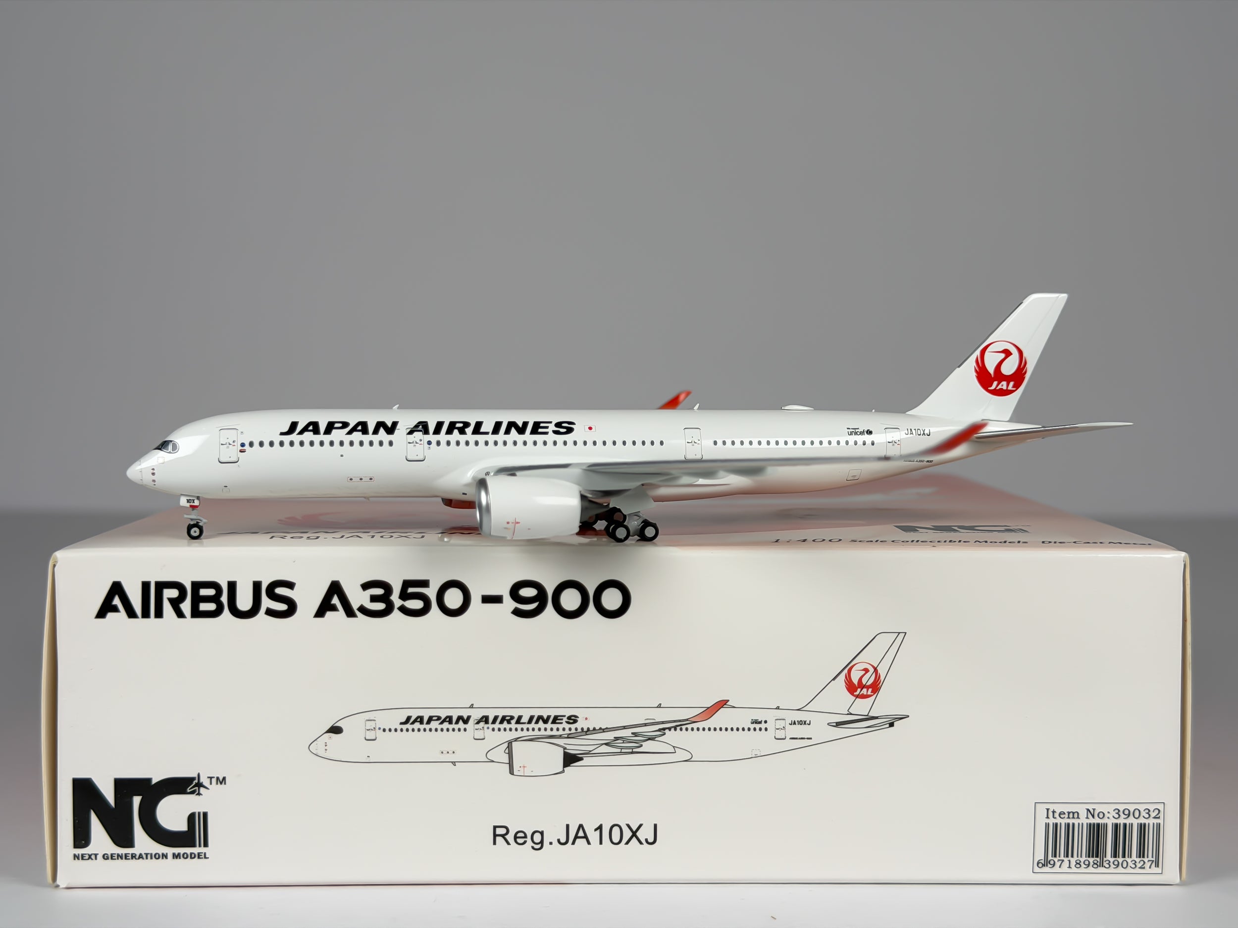 Japan Airlines (JAL) Airbus A350-900 1:400 NG Models JA10XJ (39032)