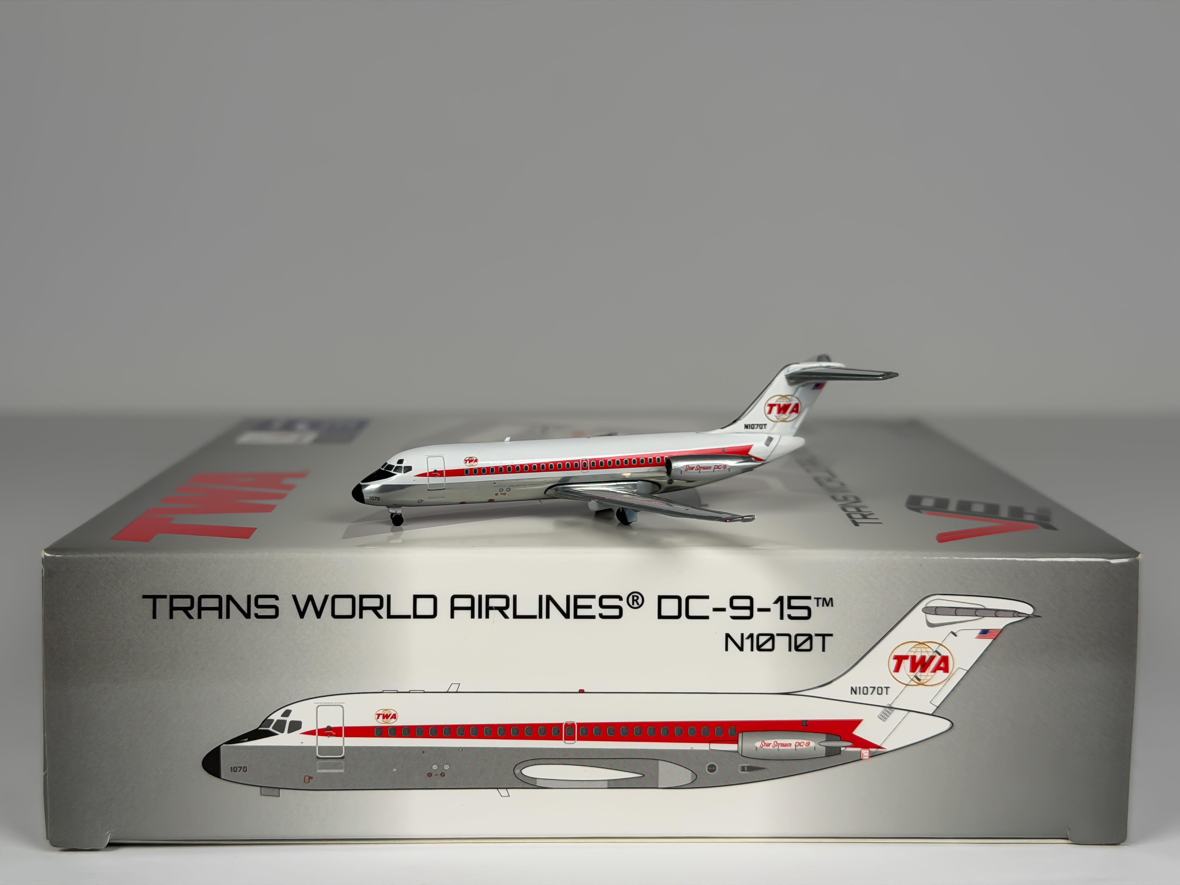 Douglas DC-9 Diecast Aircraft Models · Northeast Diecast