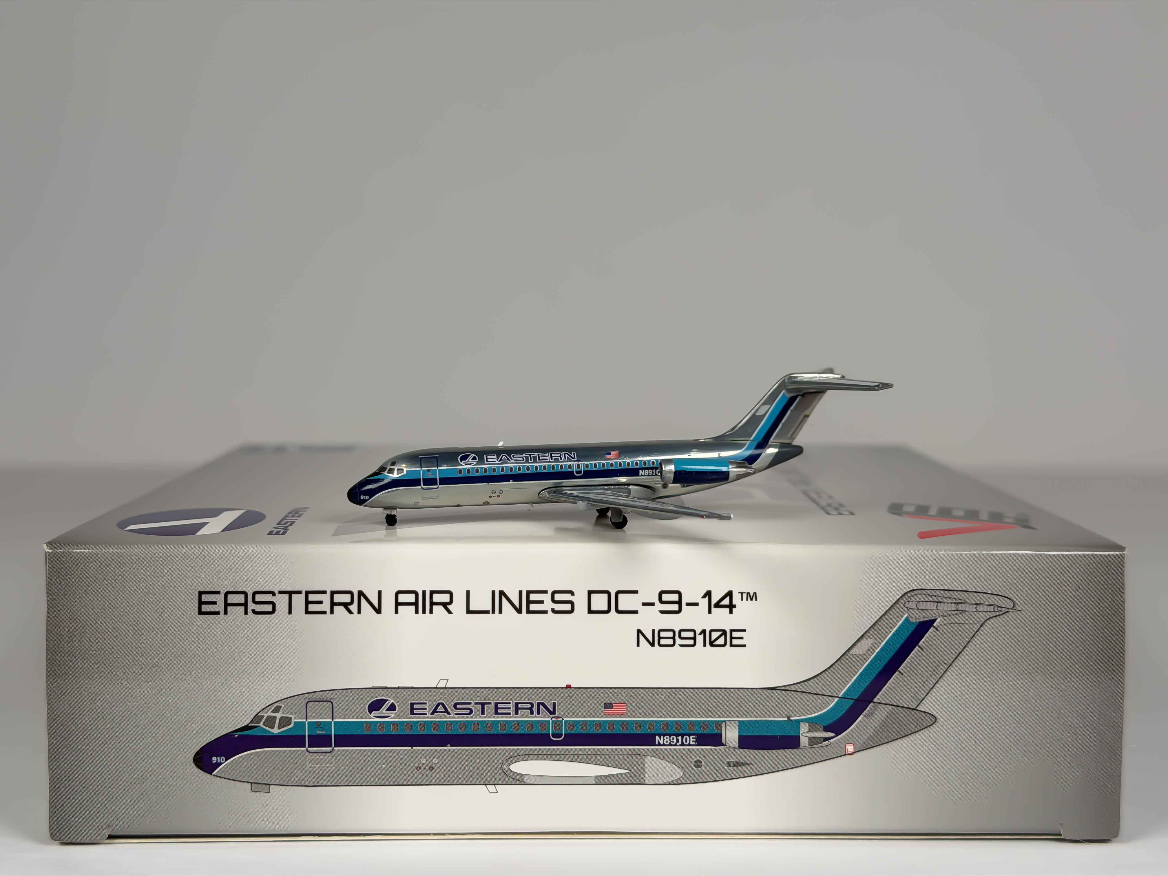 Douglas DC-9 Diecast Aircraft Models · Northeast Diecast