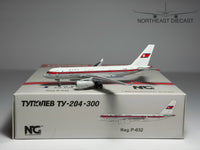 Air Koryo Tupolev TU-204-300 1:400 NG Models P-632 (41001)