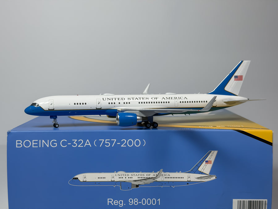 U.S Air Force (USAF) Boeing 757-200 (C-32A) 1:200 NG Models 98-0001 (42041)