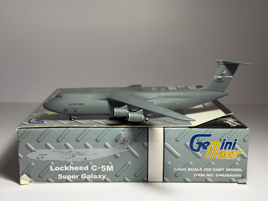Gemini Jets 1:400 USAF Lockheed C-5M Super Galaxy 50010 Travis AFB "Combat" GMUSA095